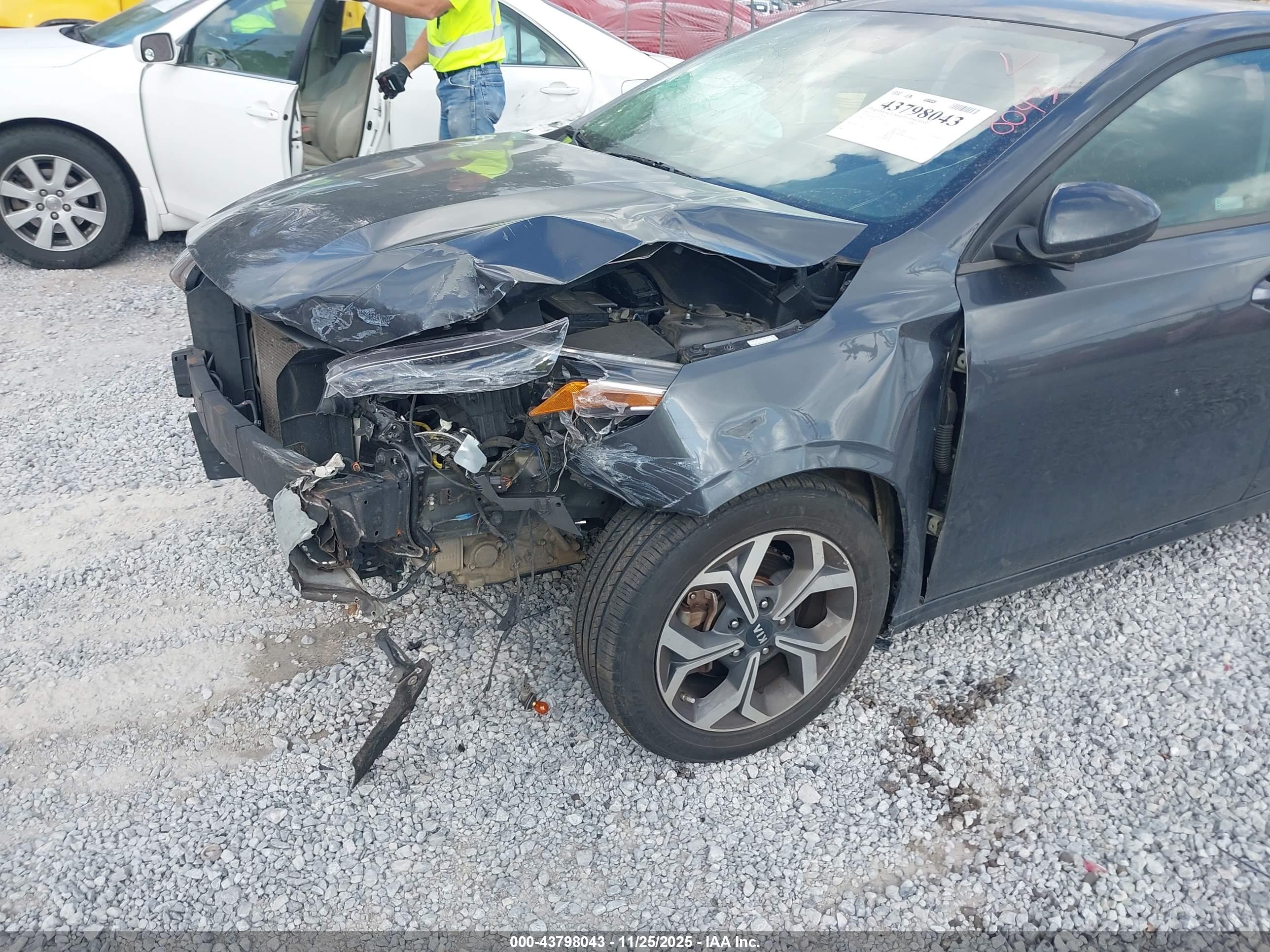 KIA FORTE image 6