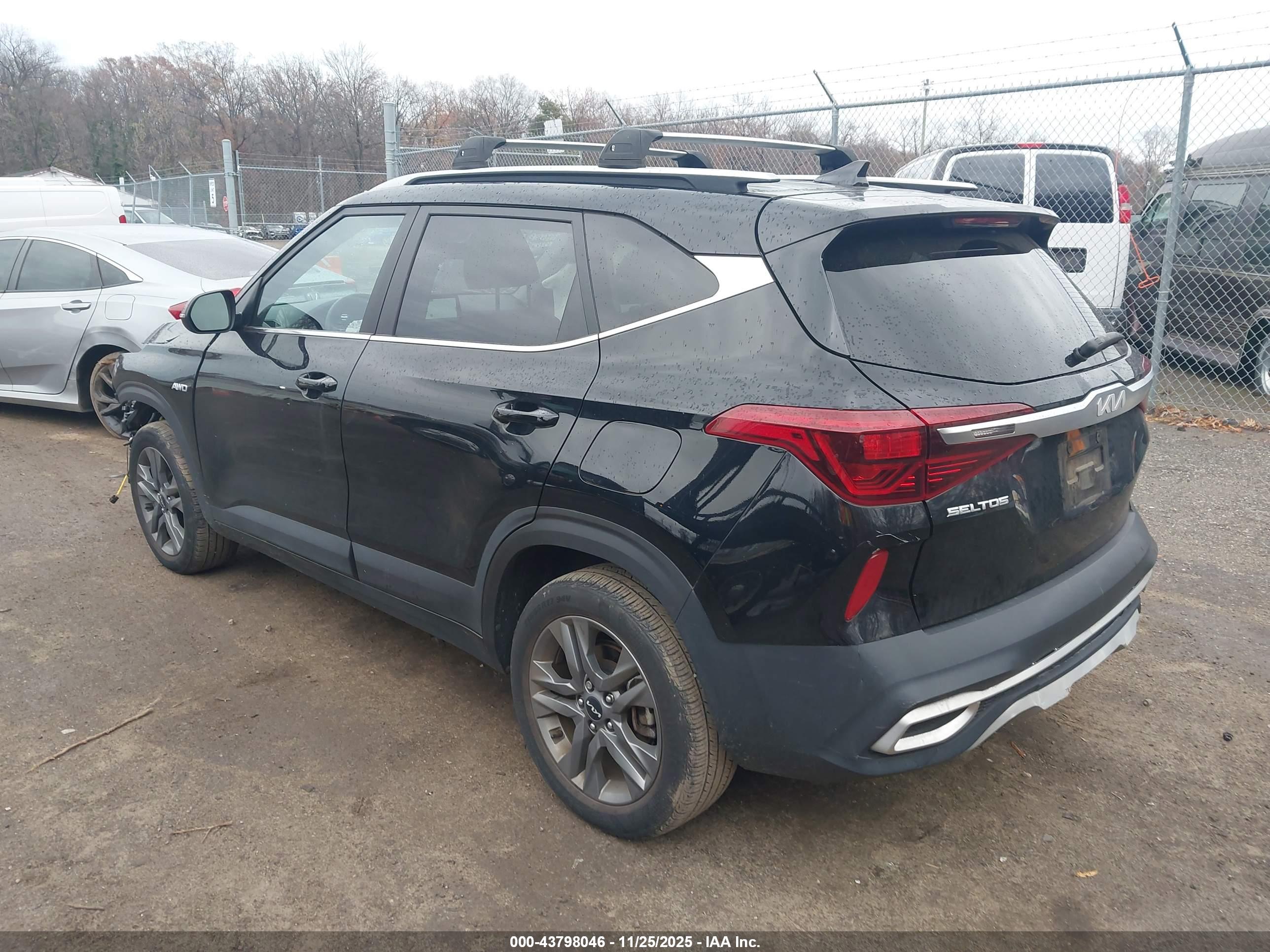 KIA SELTOS image 3