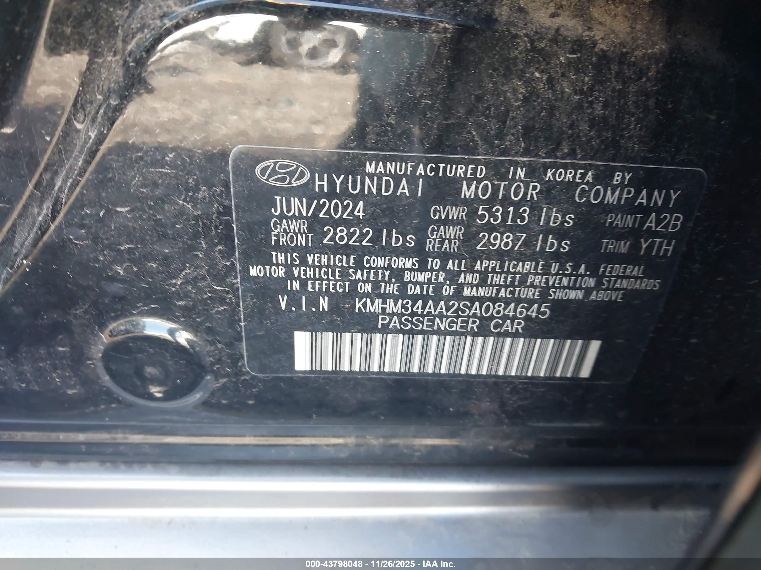 HYUNDAI IONIQ image 9