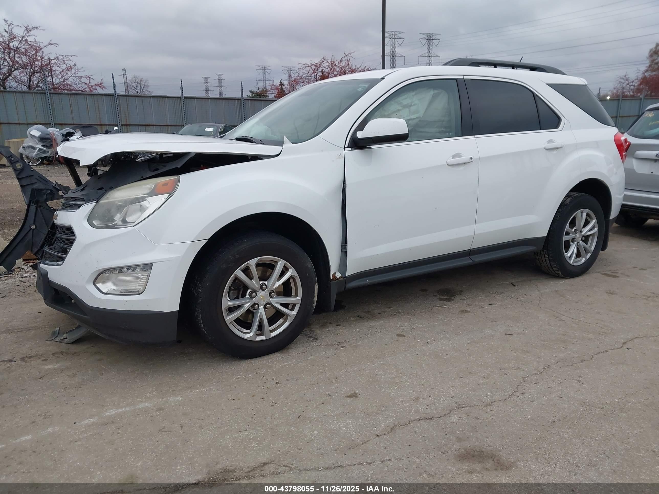 CHEVROLET EQUINOX image 2