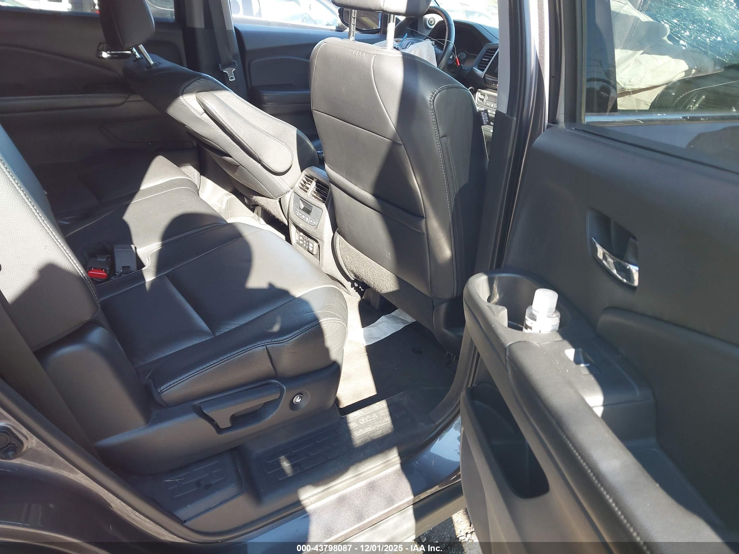 HONDA PILOT image 8