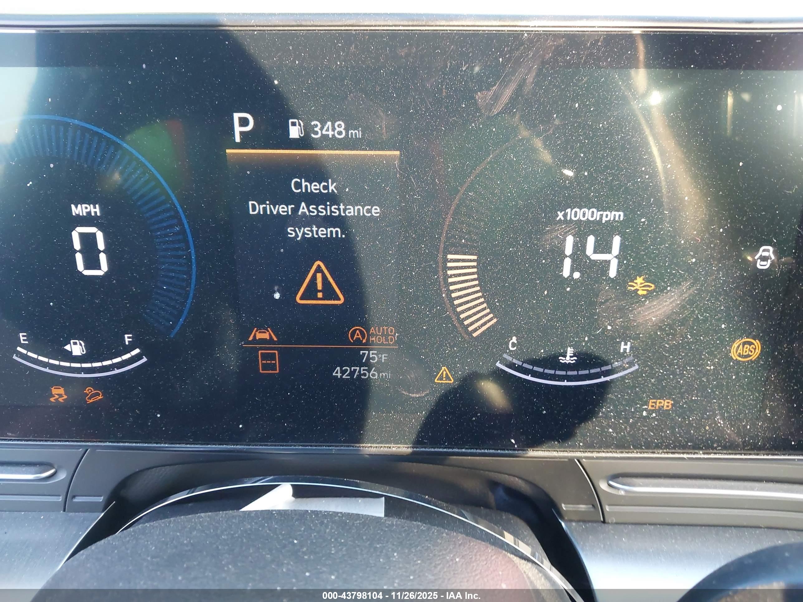 HYUNDAI KONA image 7