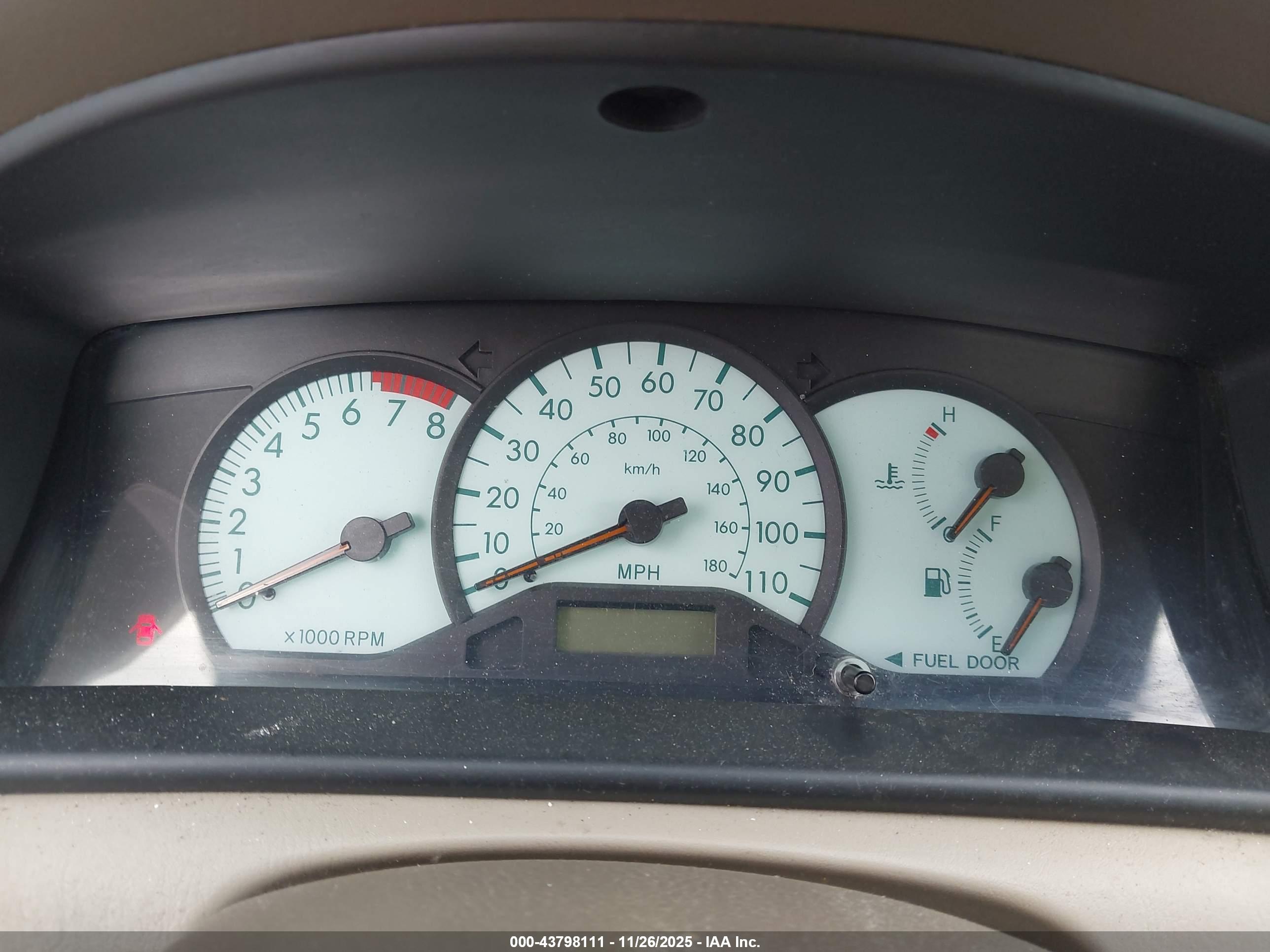 TOYOTA COROLLA image 7