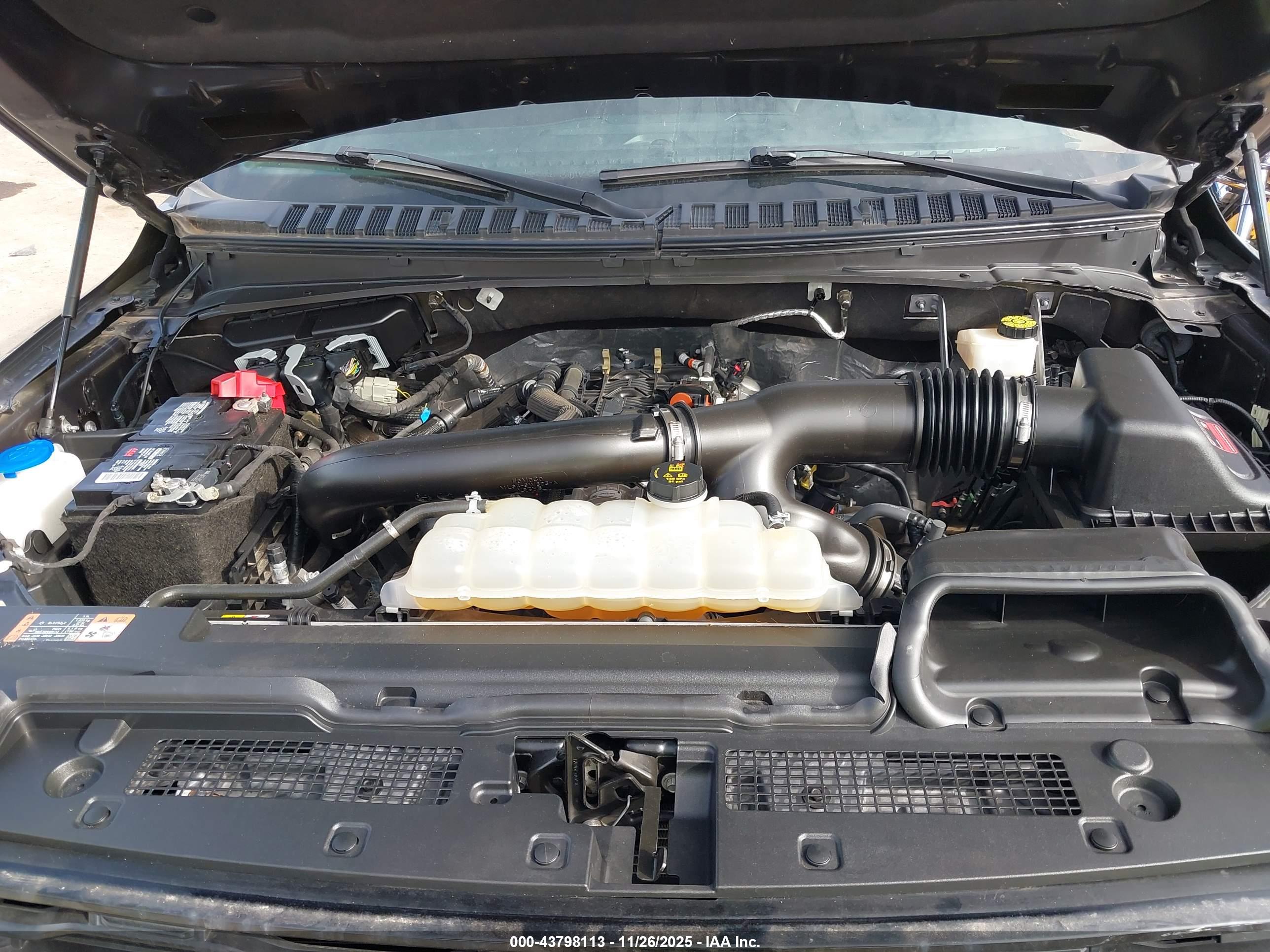 FORD EXPEDITION image 10