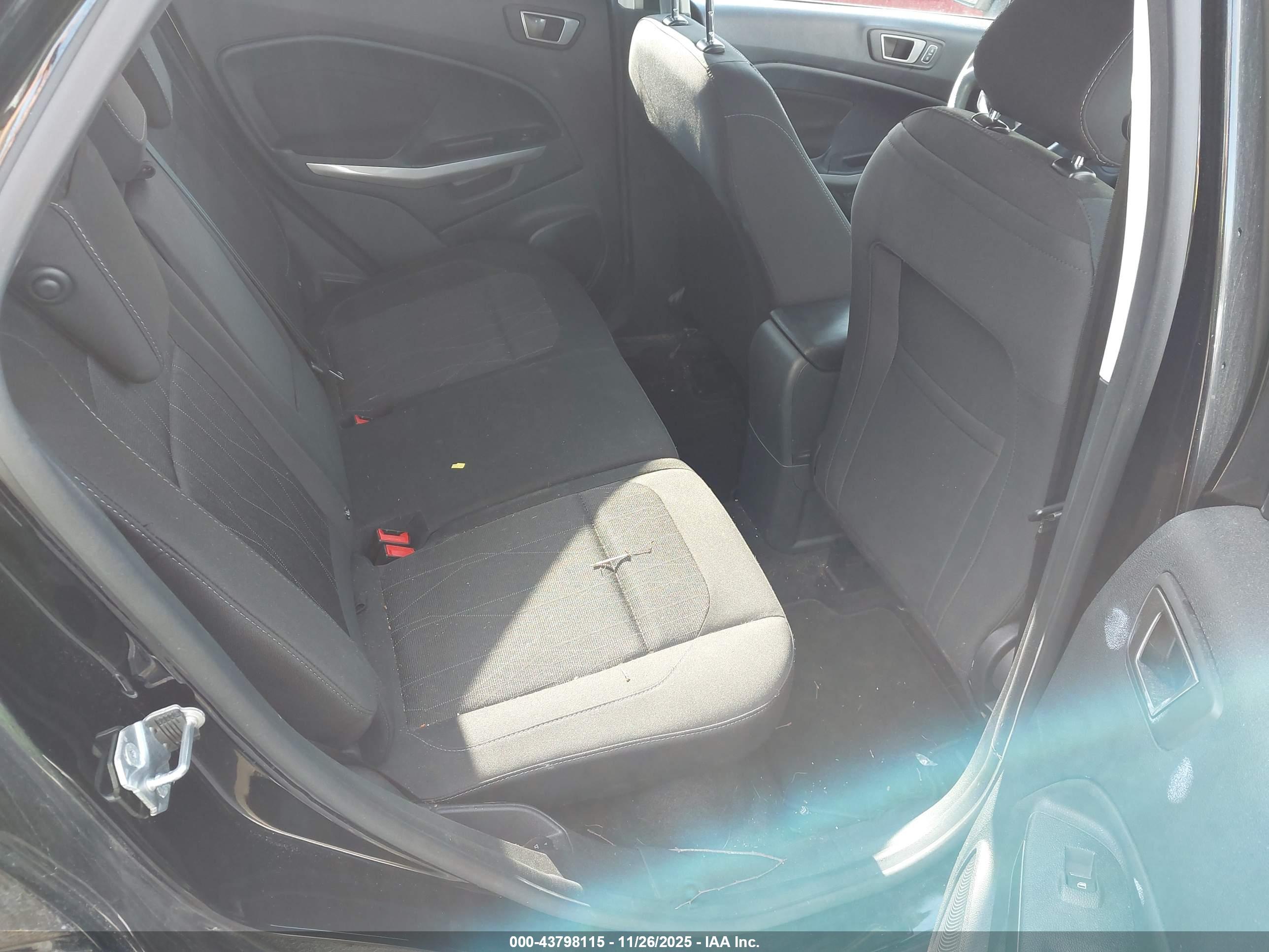 FORD ECOSPORT image 8