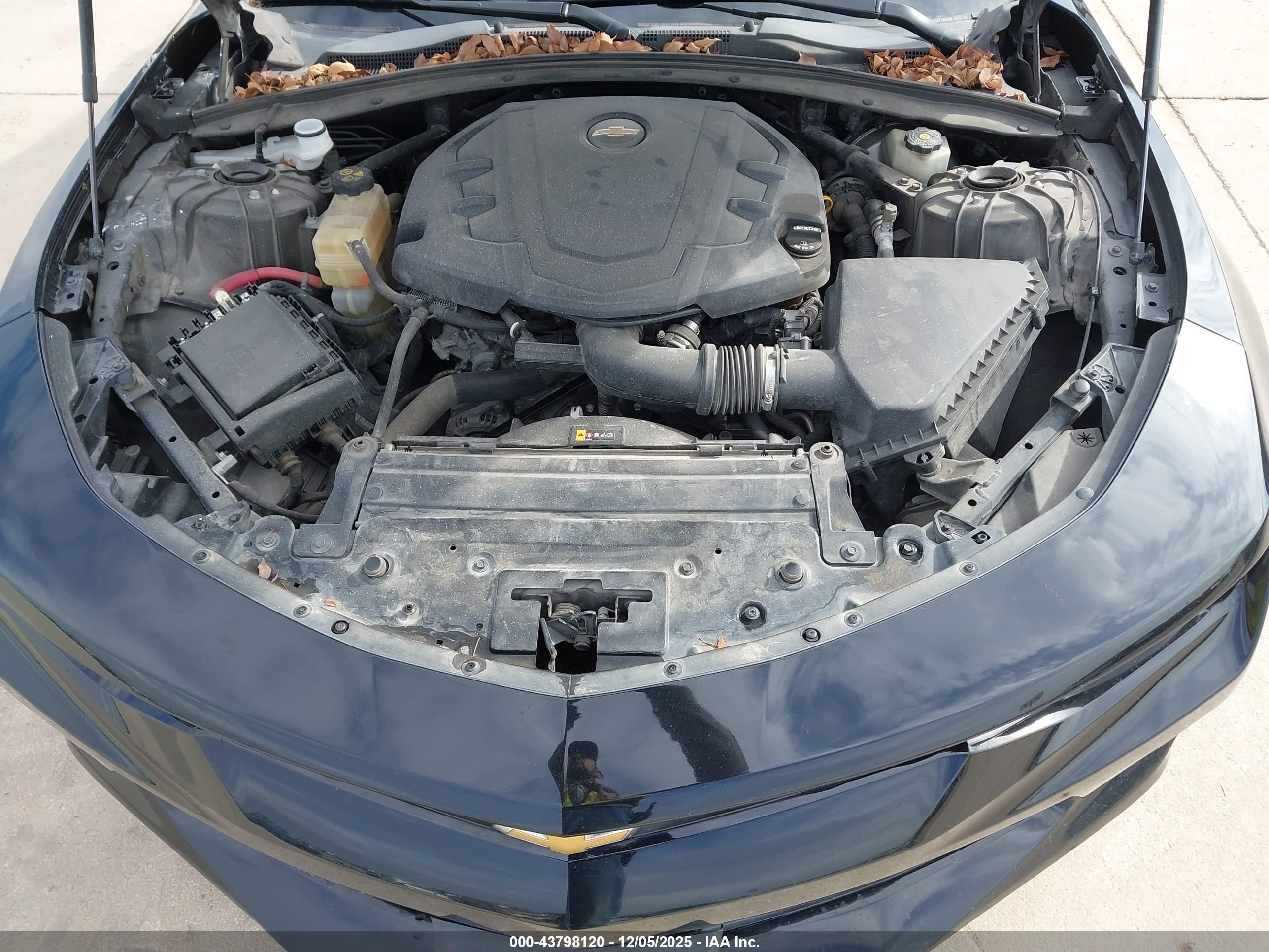 CHEVROLET CAMARO image 10