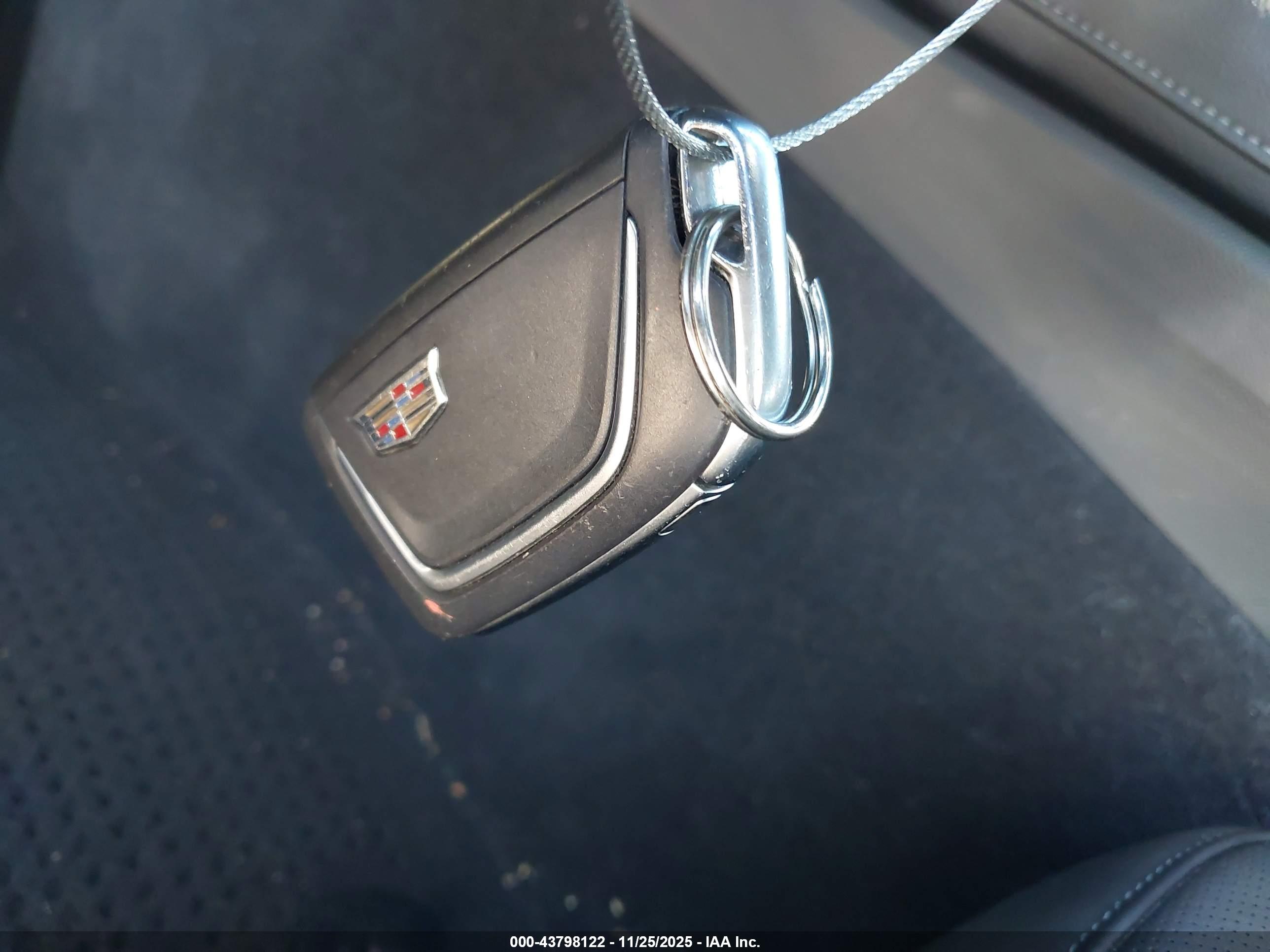 CADILLAC CT5 image 11