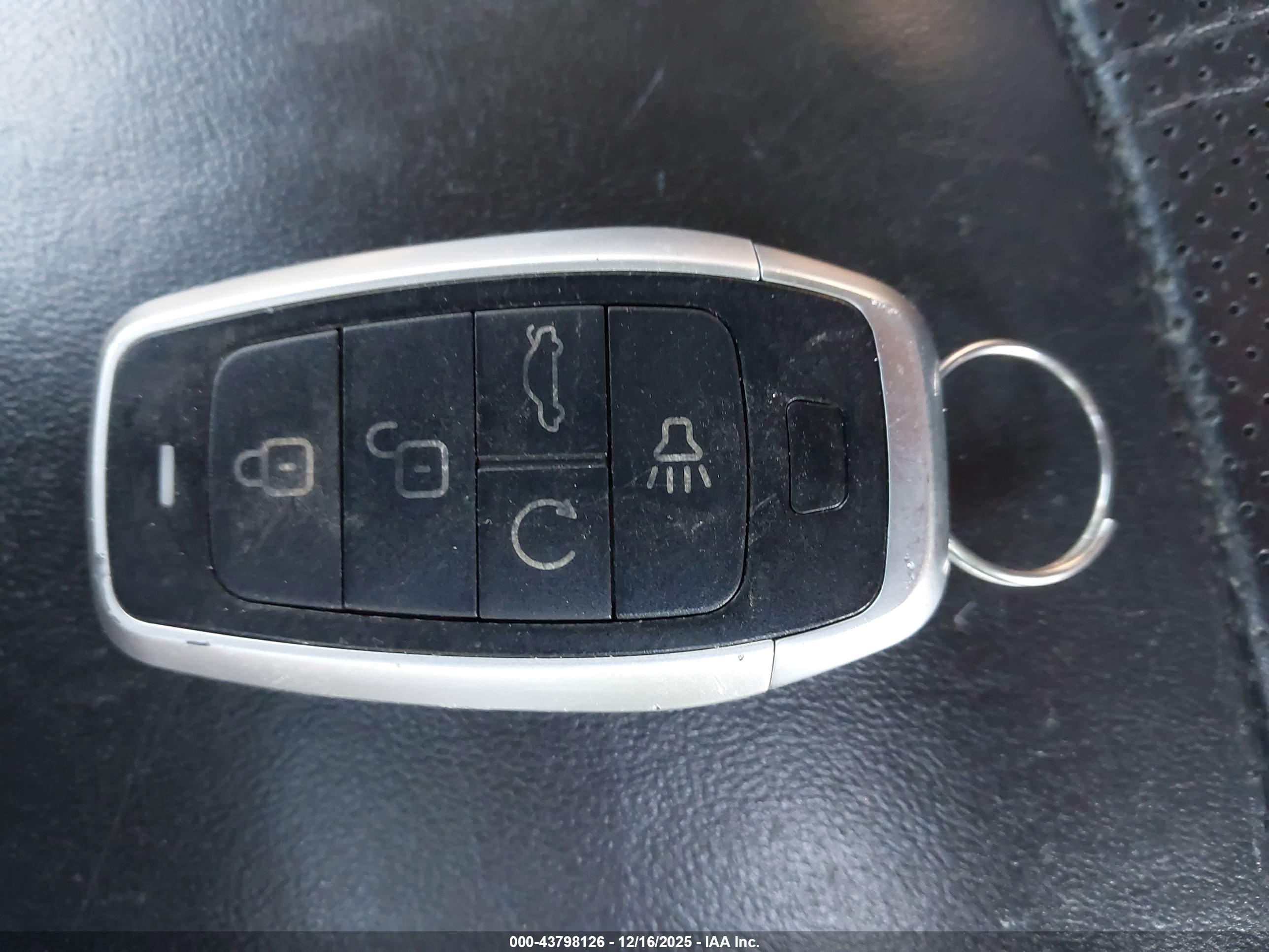 INFINITI QX60 image 11