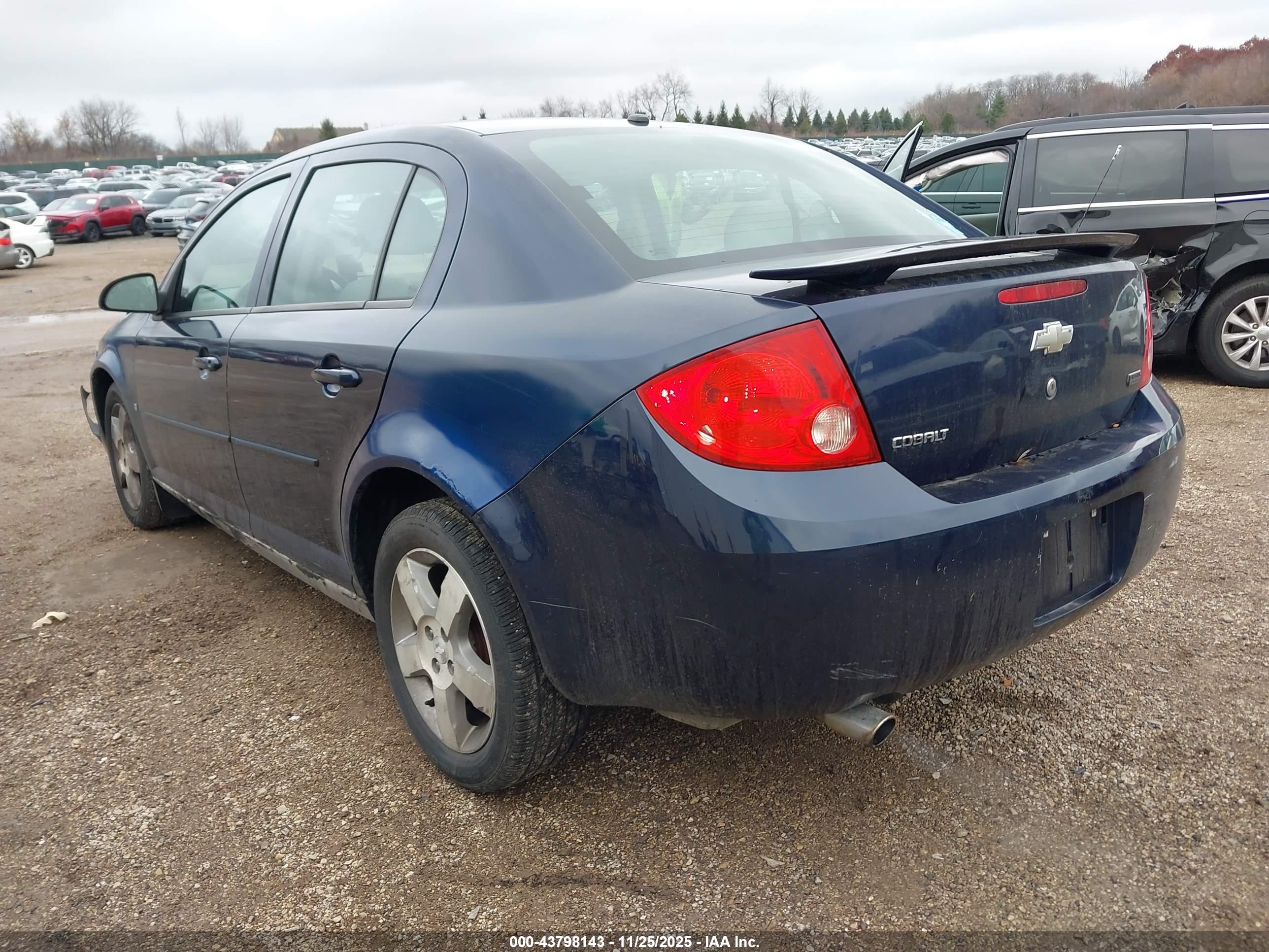CHEVROLET COBALT image 3