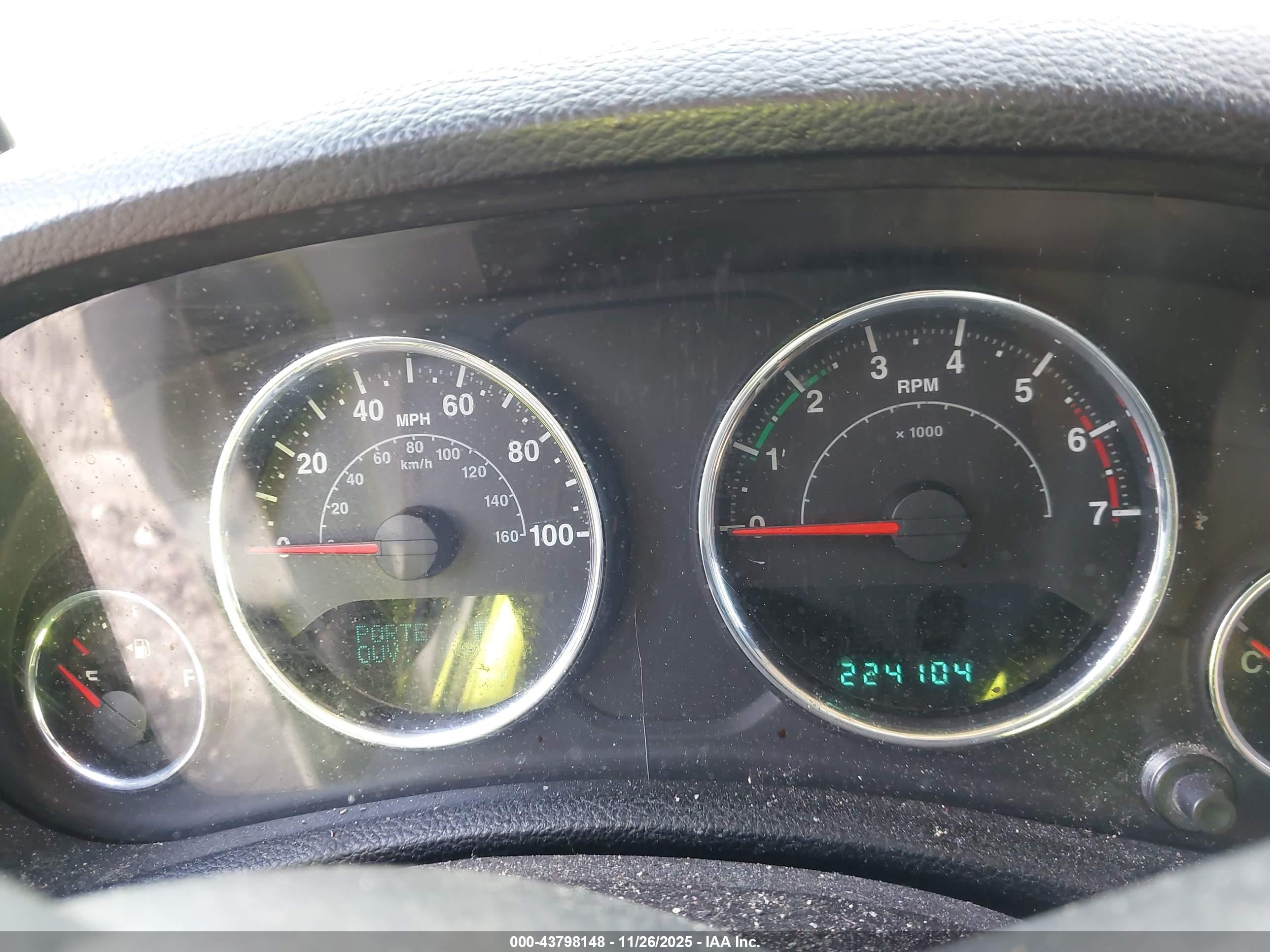 JEEP WRANGLER image 7