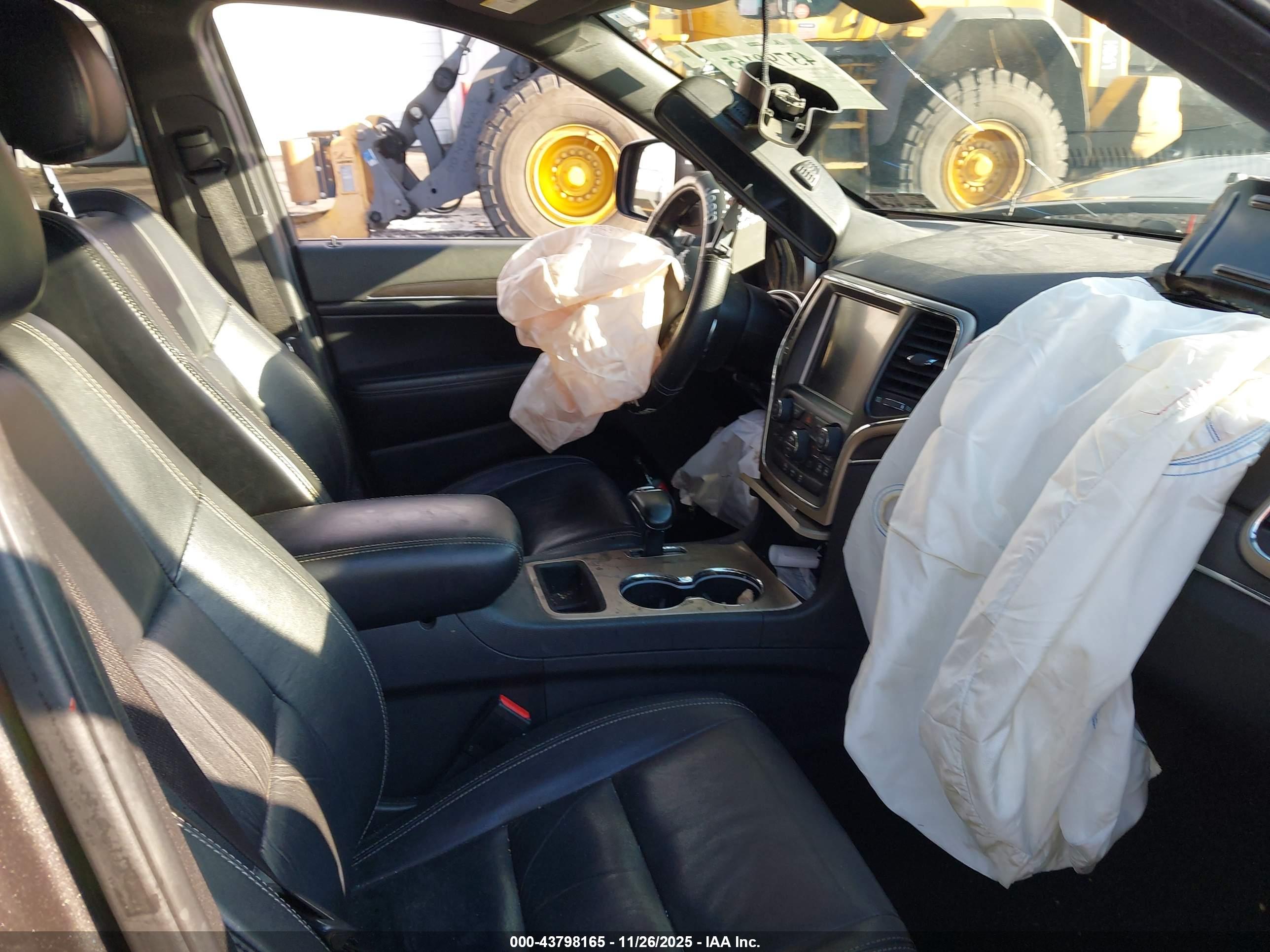 JEEP GRAND image 5