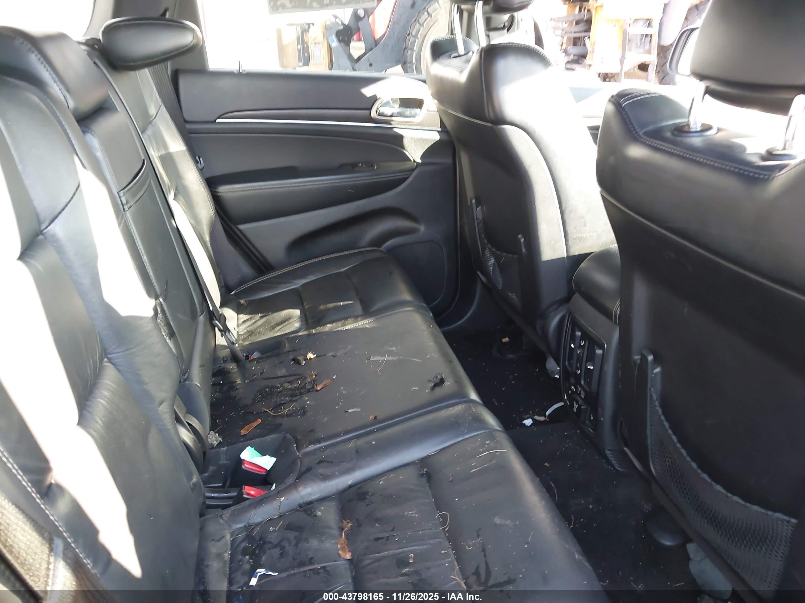 JEEP GRAND image 8