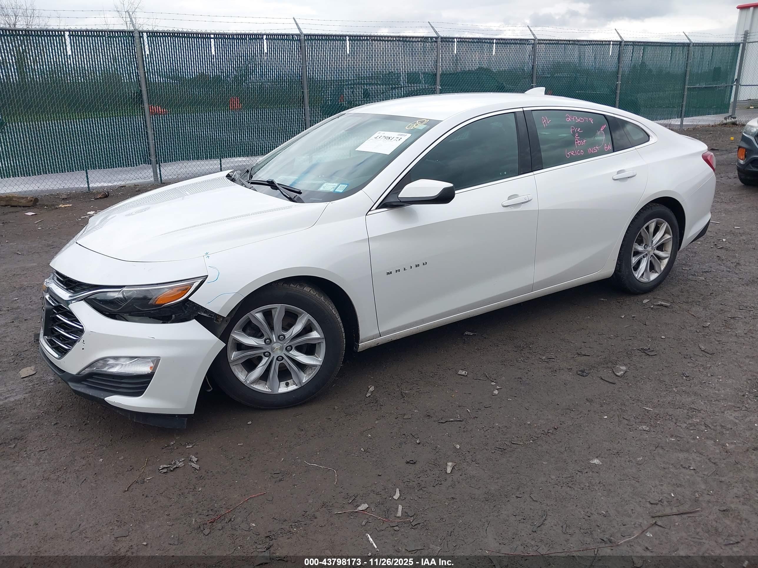 CHEVROLET MALIBU image 2