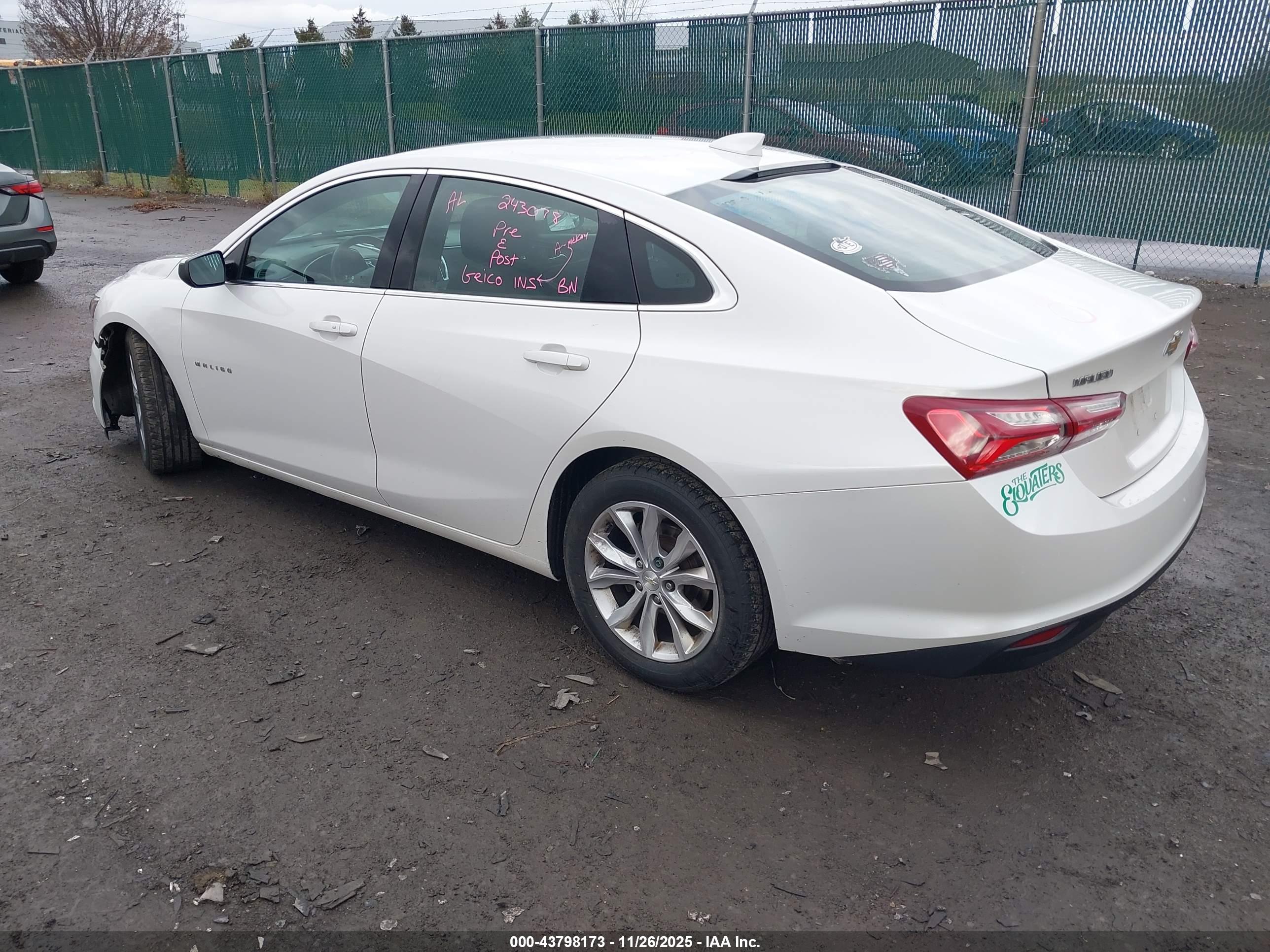 CHEVROLET MALIBU image 3