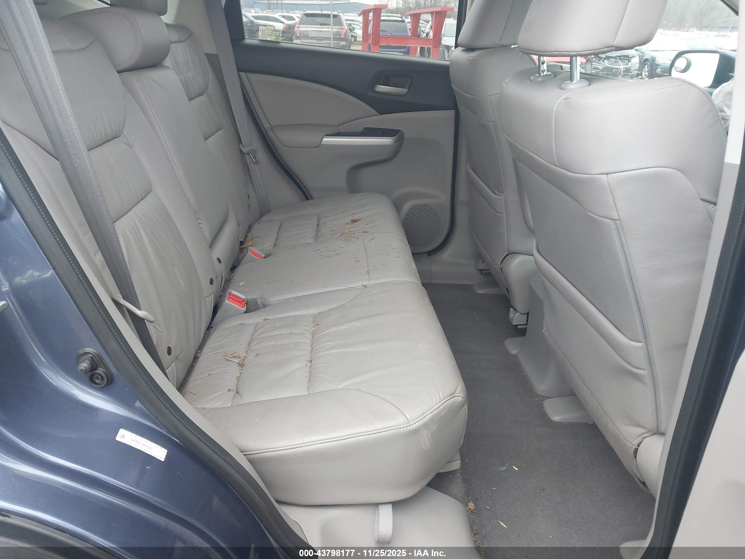 HONDA CR-V image 8