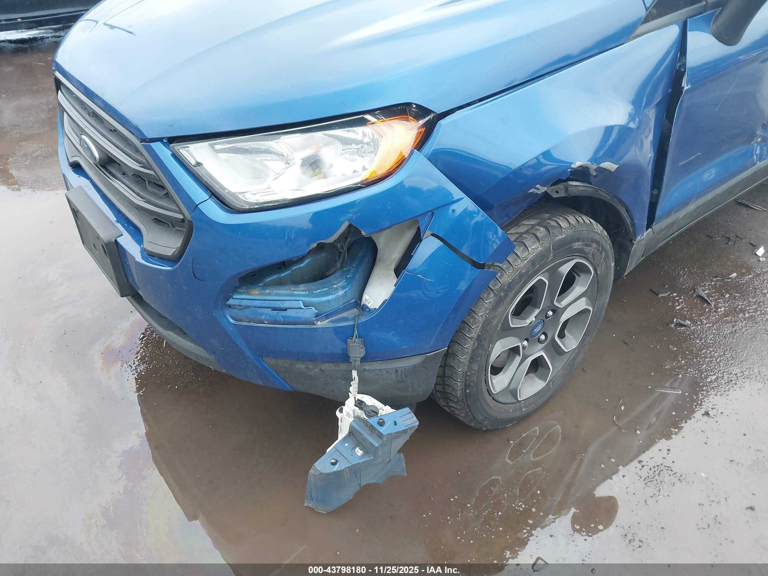 FORD ECOSPORT image 6