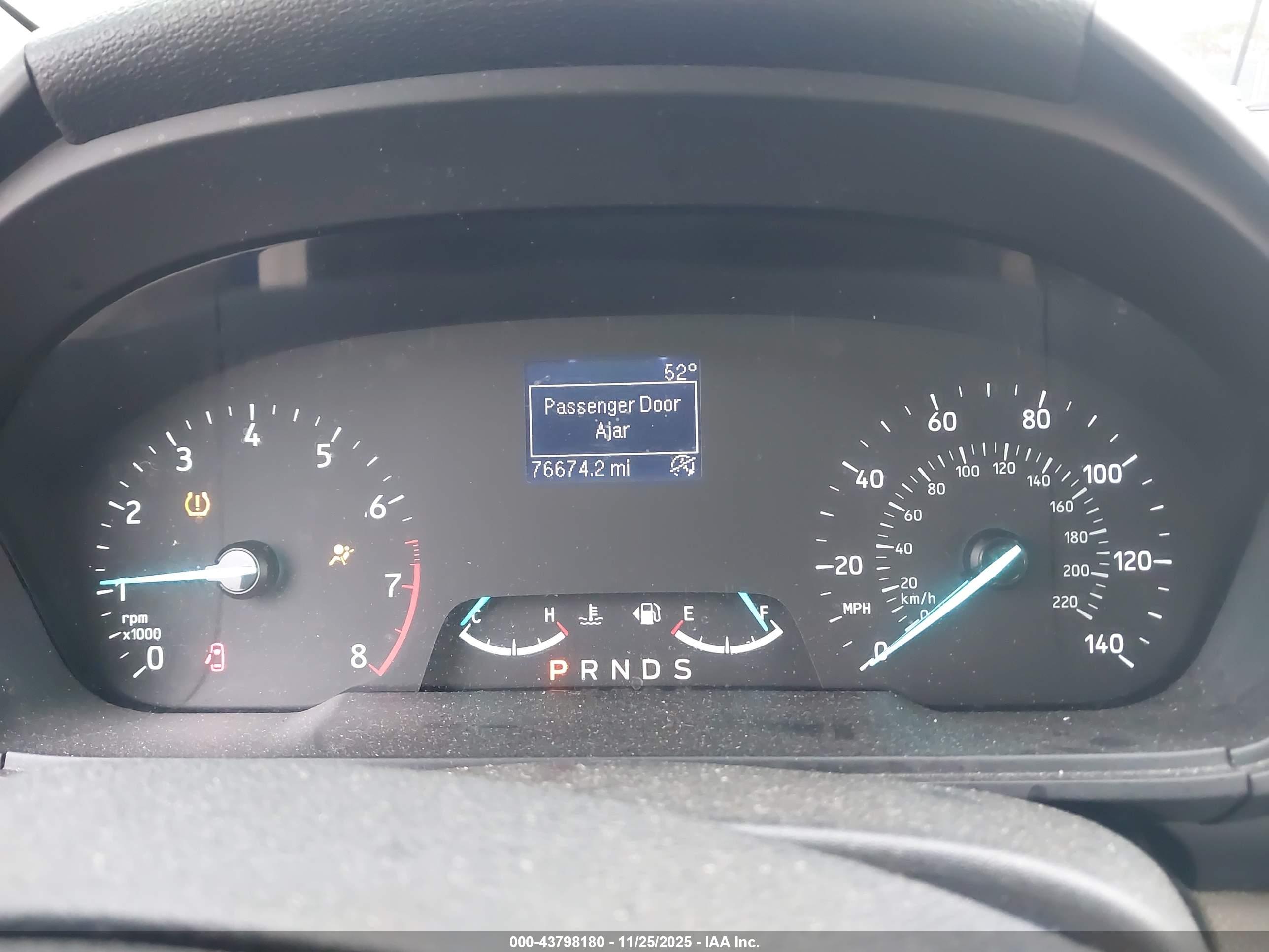 FORD ECOSPORT image 7