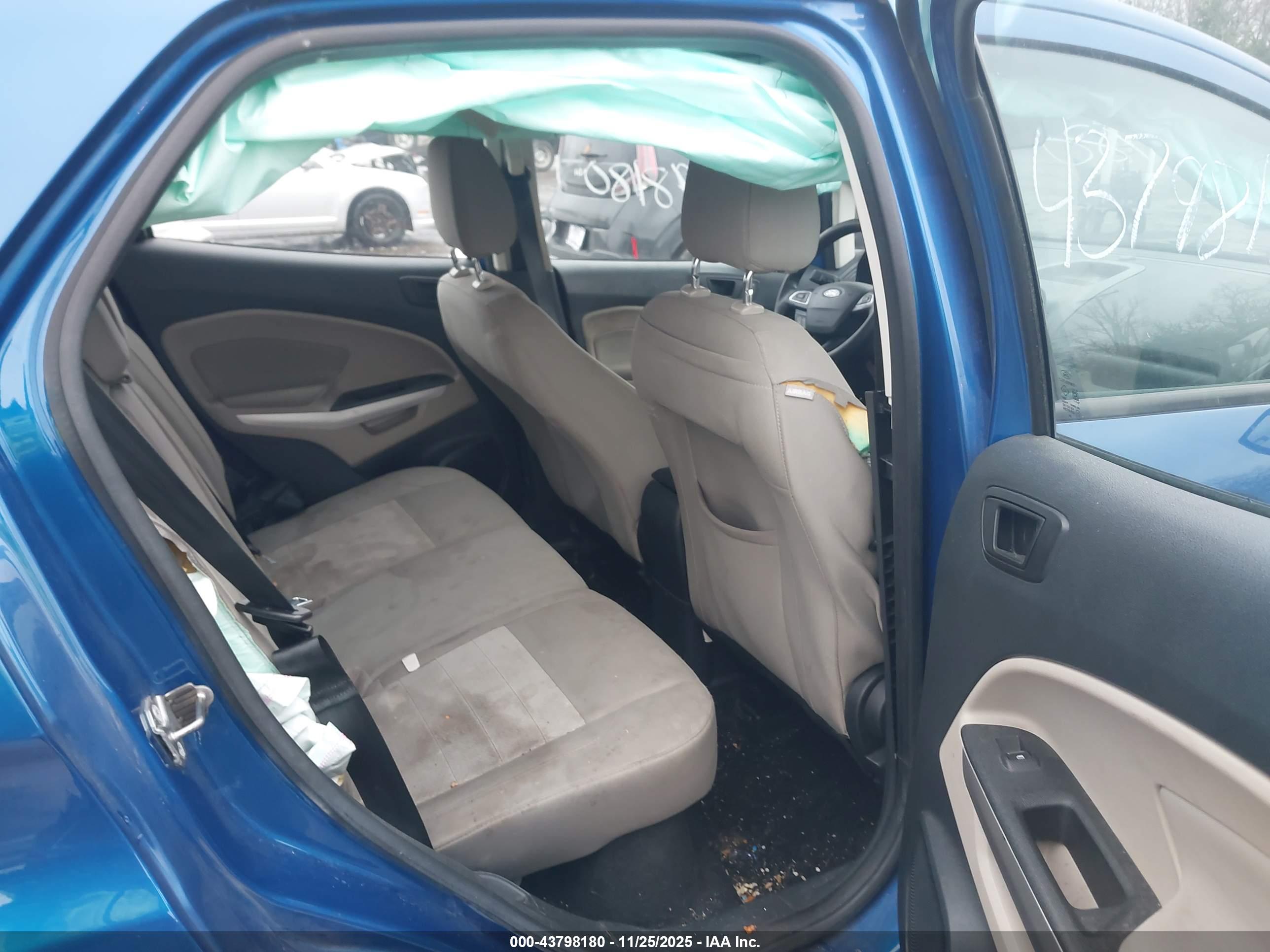 FORD ECOSPORT image 8