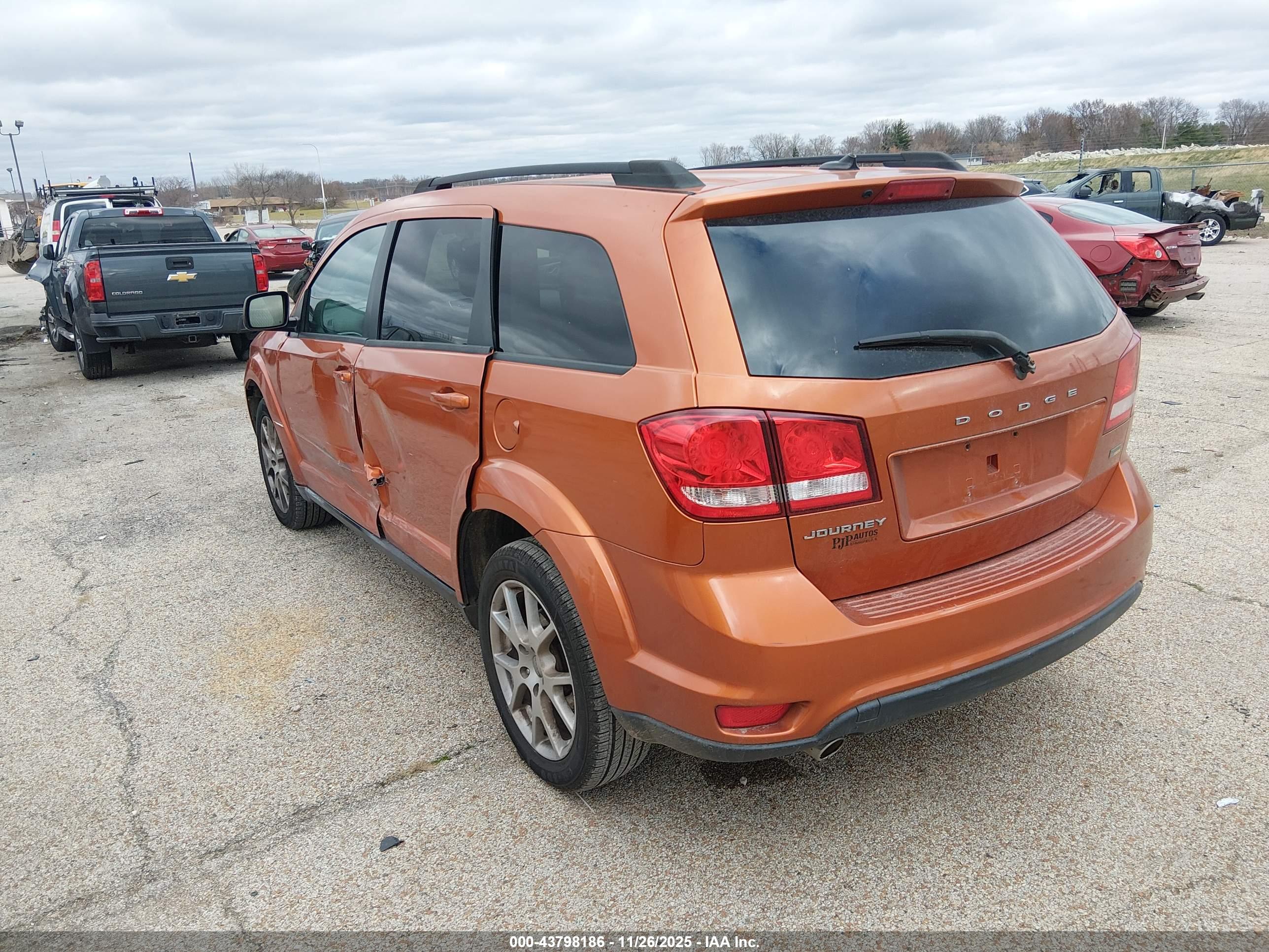 DODGE JOURNEY image 3