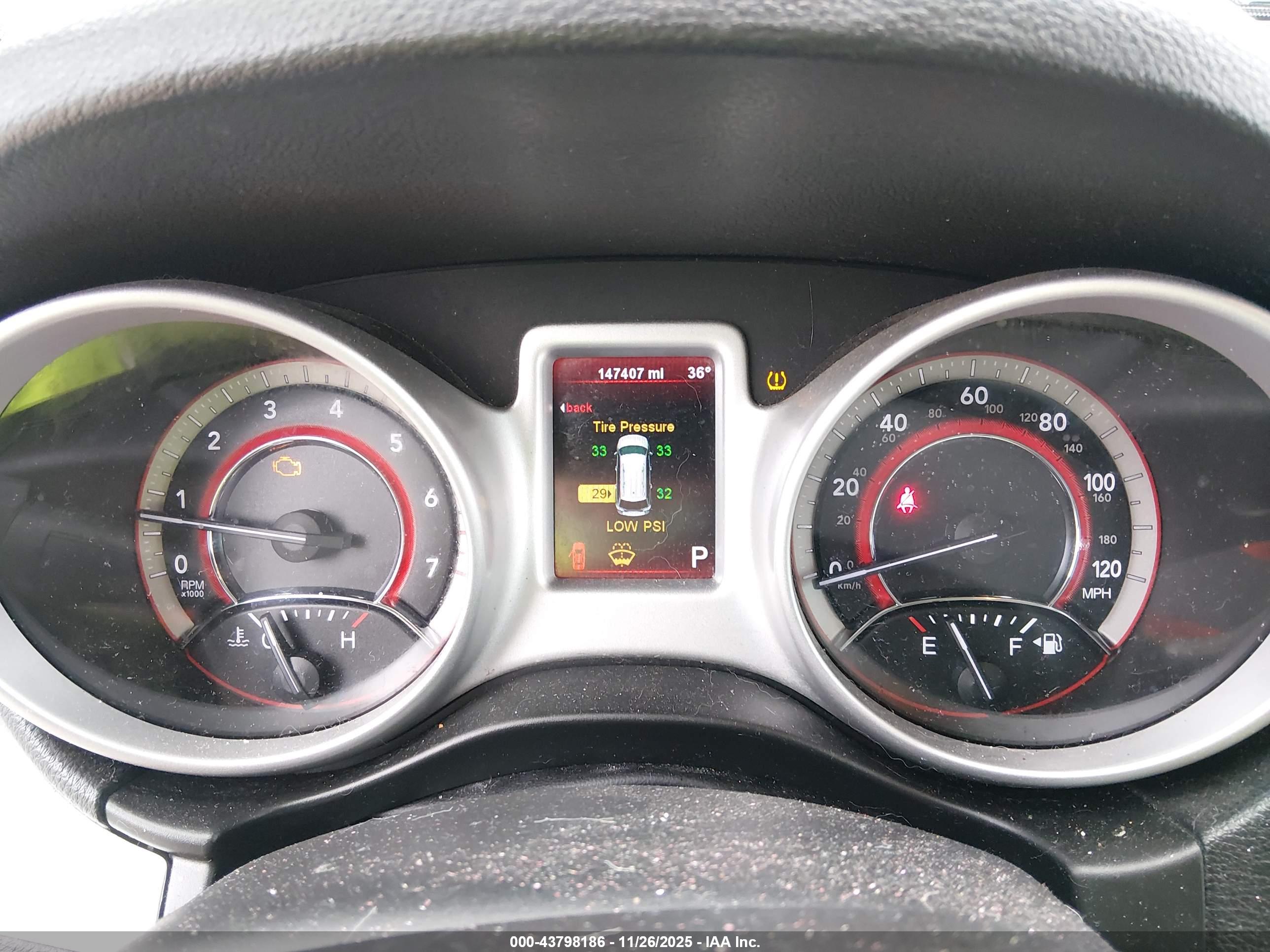 DODGE JOURNEY image 7
