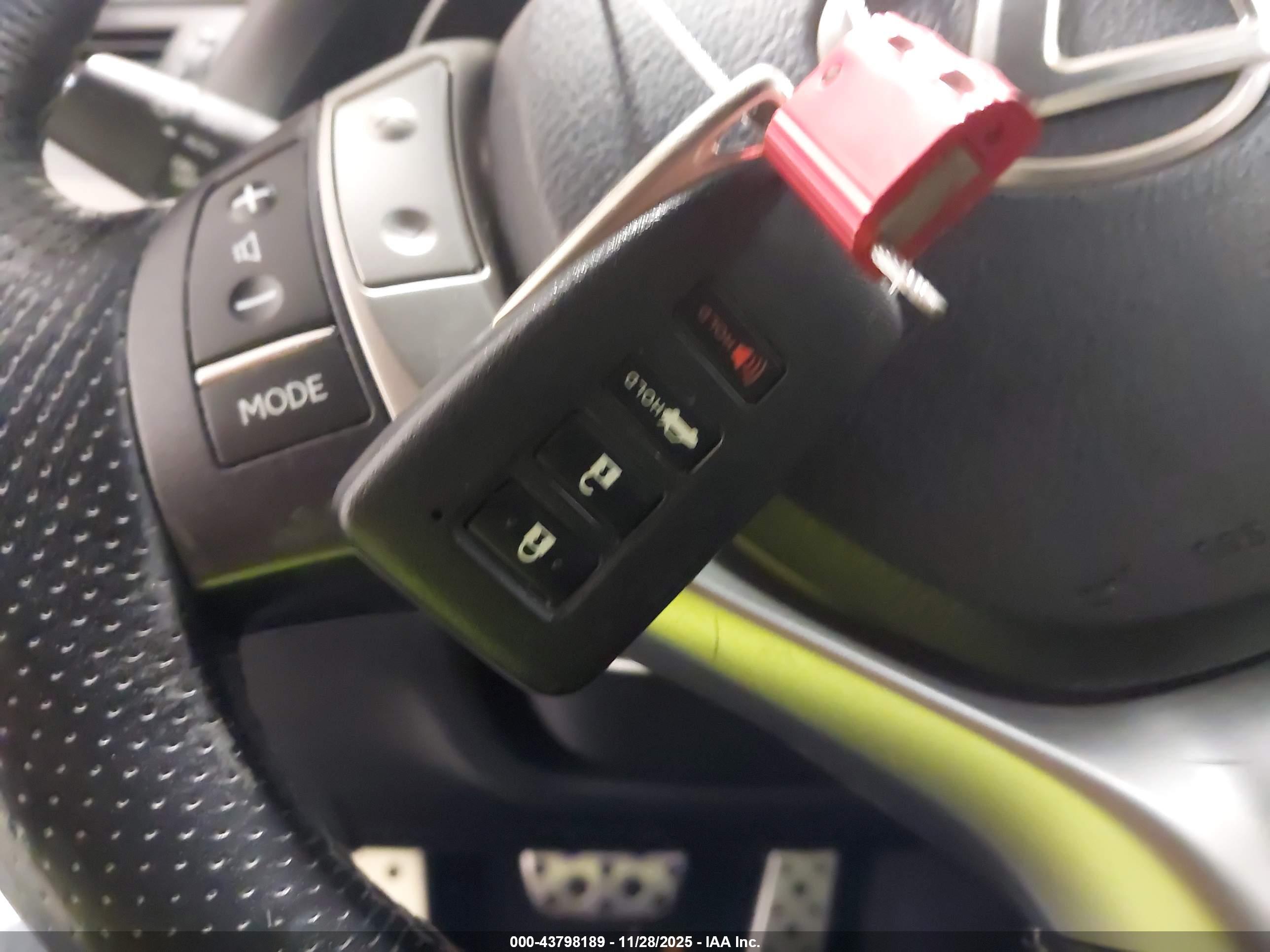 LEXUS GS image 11