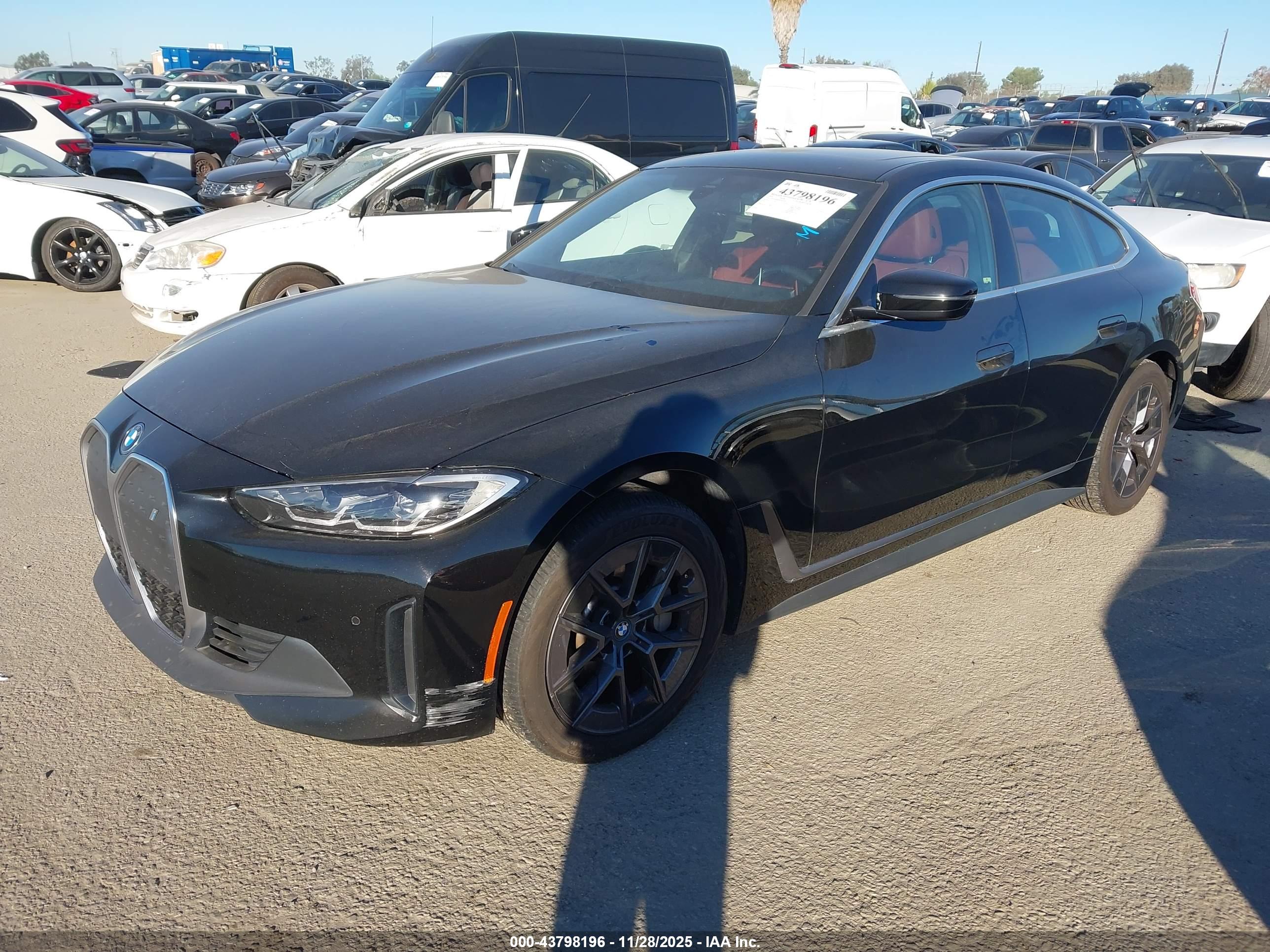 BMW I4 image 2