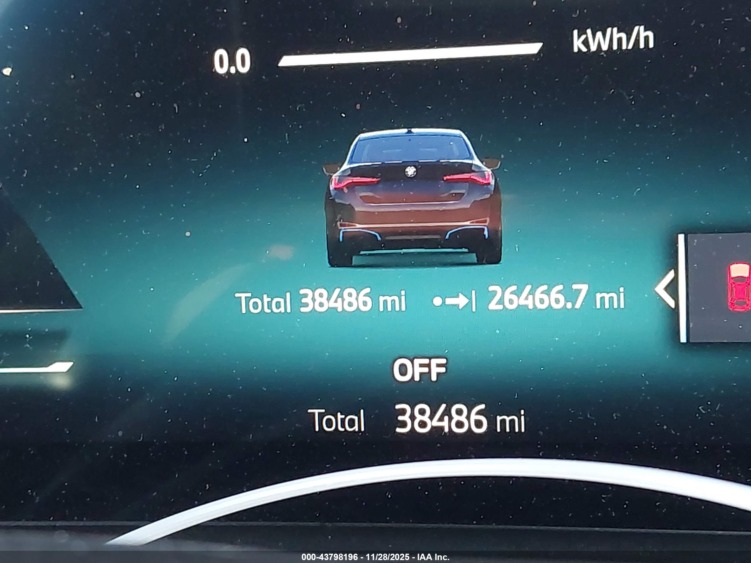 BMW I4 image 7