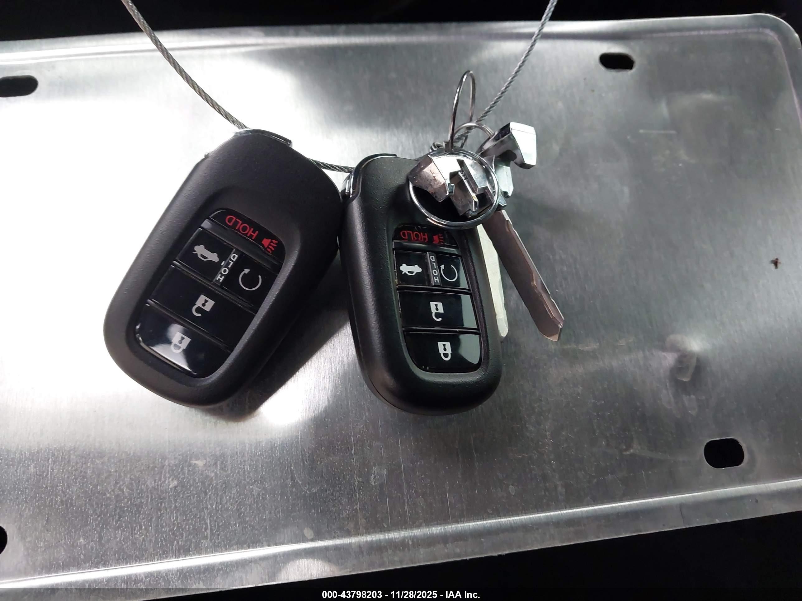 HONDA CIVIC image 11