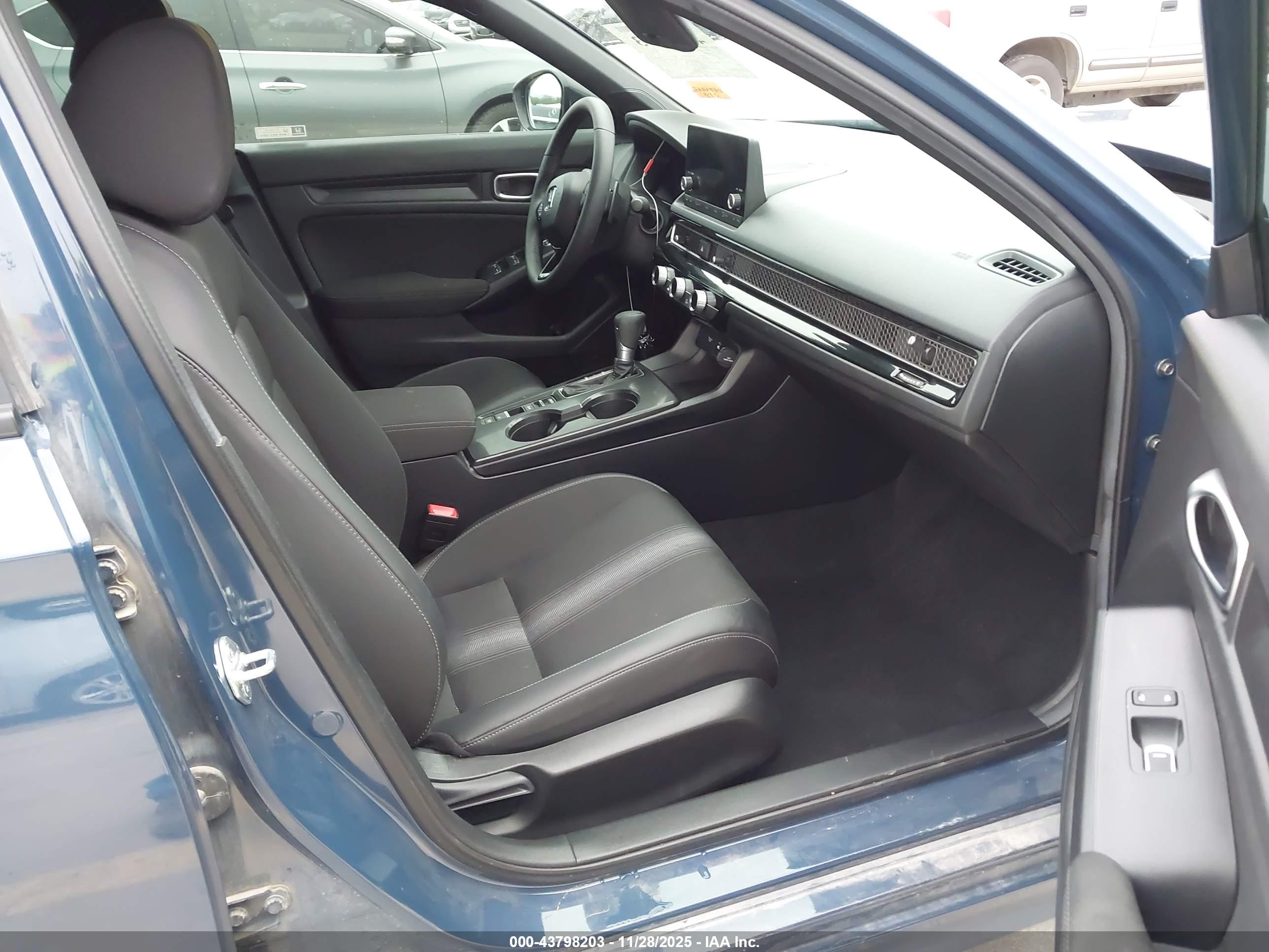 HONDA CIVIC image 5