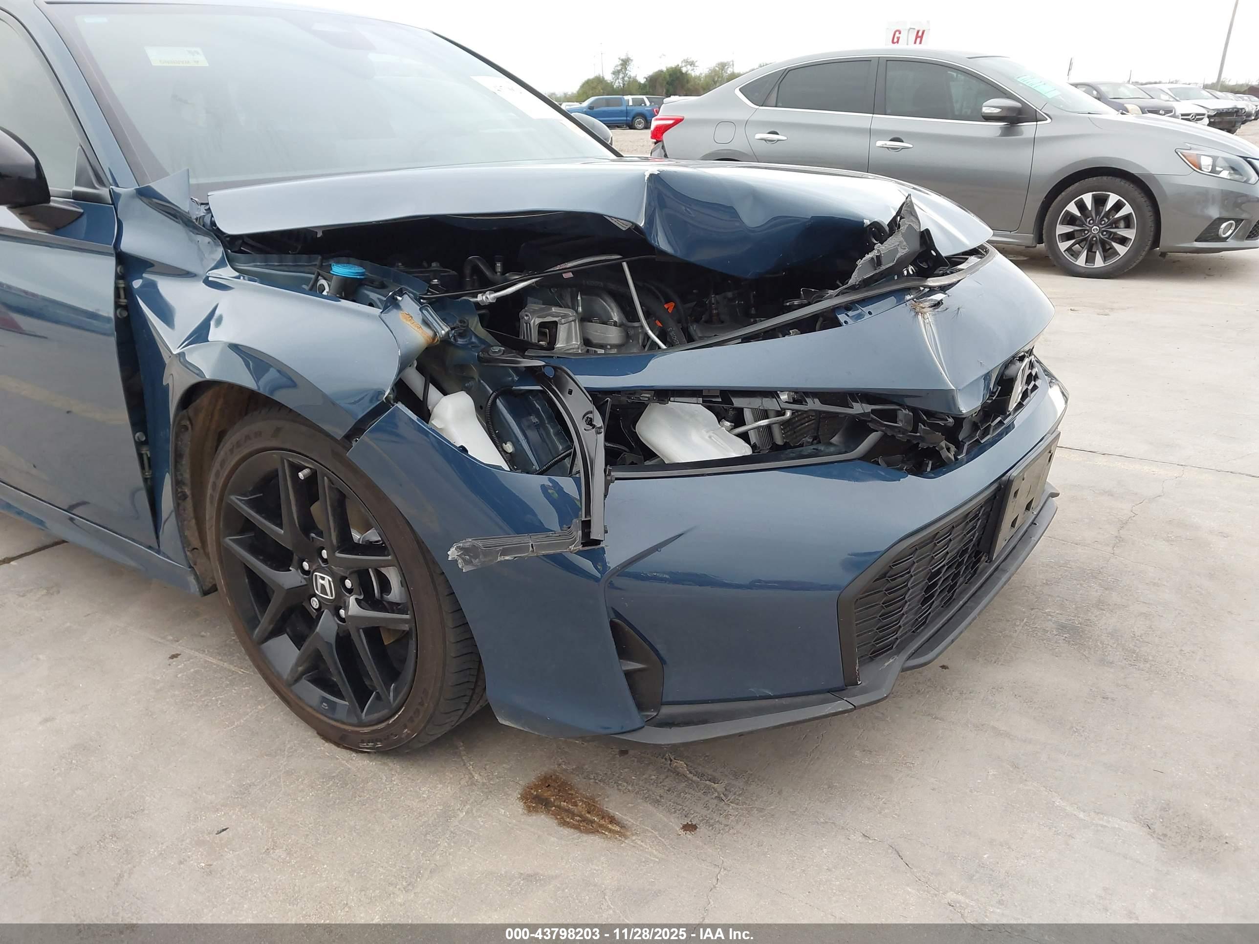 HONDA CIVIC image 6