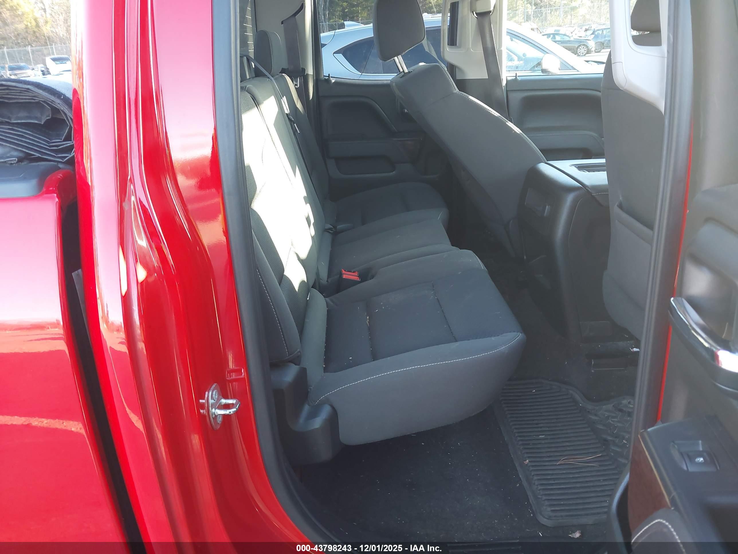 GMC SIERRA image 8