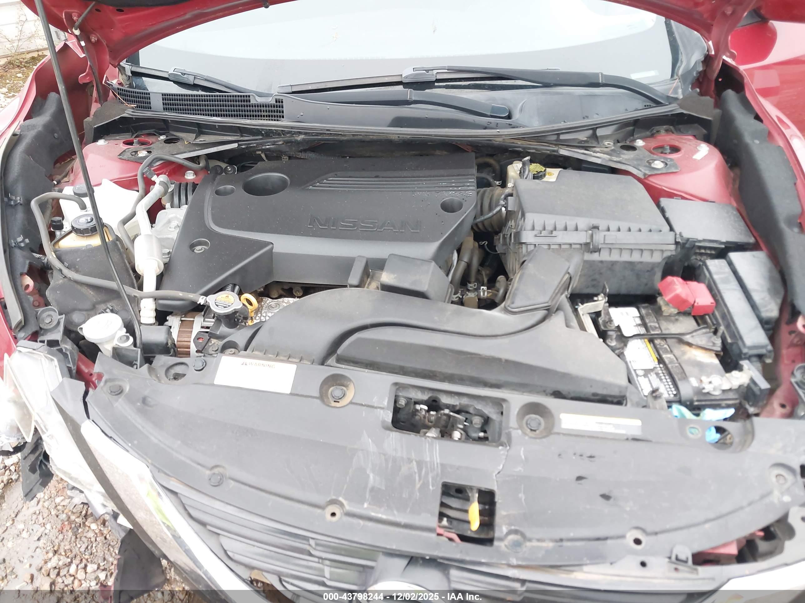 NISSAN ALTIMA image 10