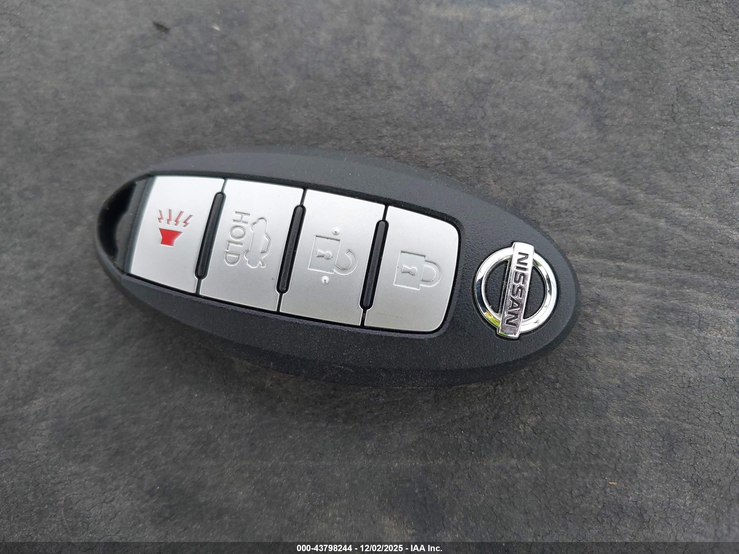 NISSAN ALTIMA image 11