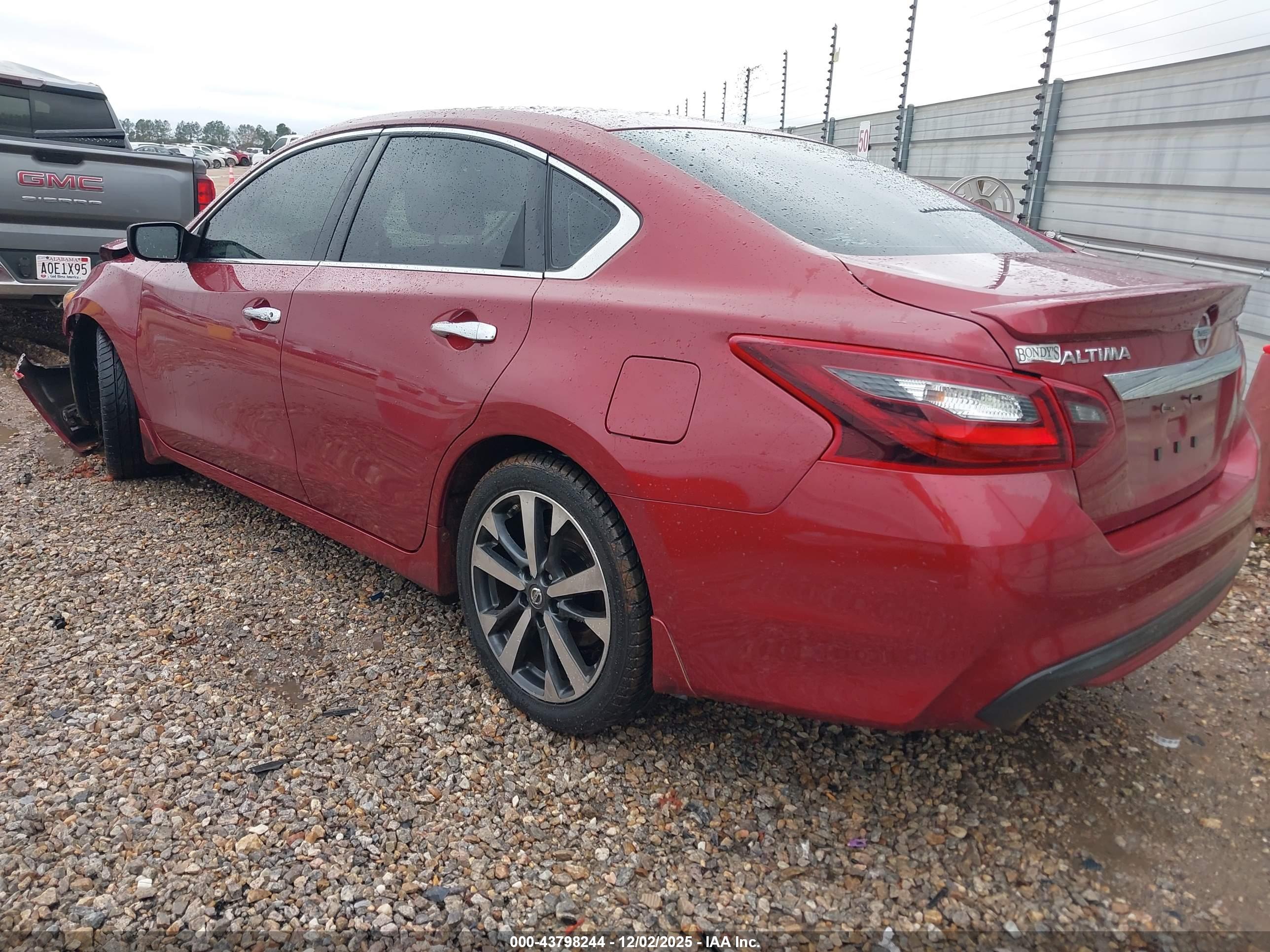 NISSAN ALTIMA image 3