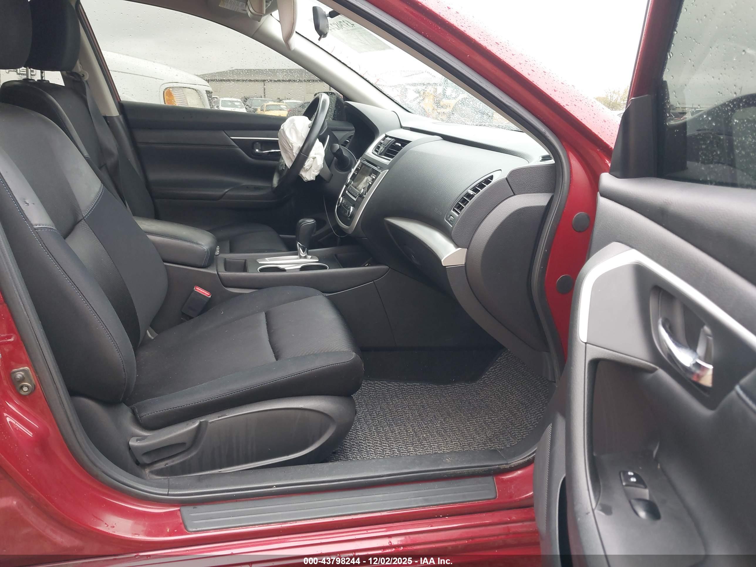 NISSAN ALTIMA image 5