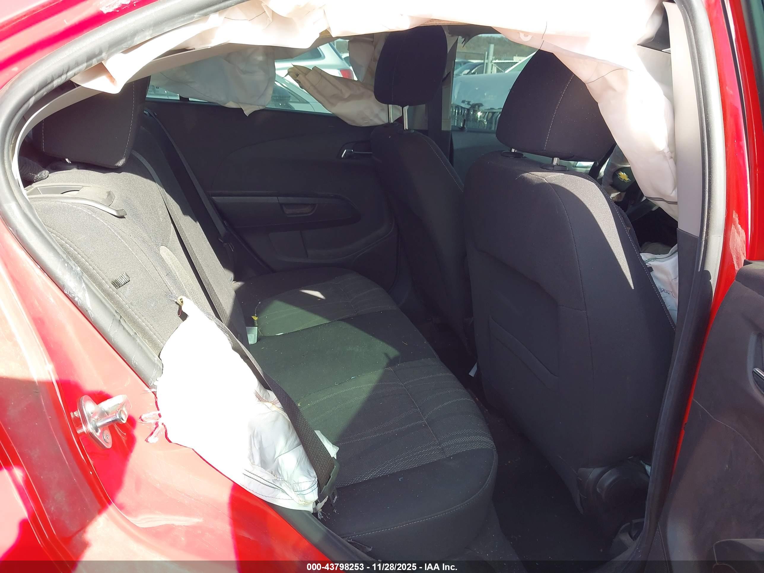 CHEVROLET SONIC image 8