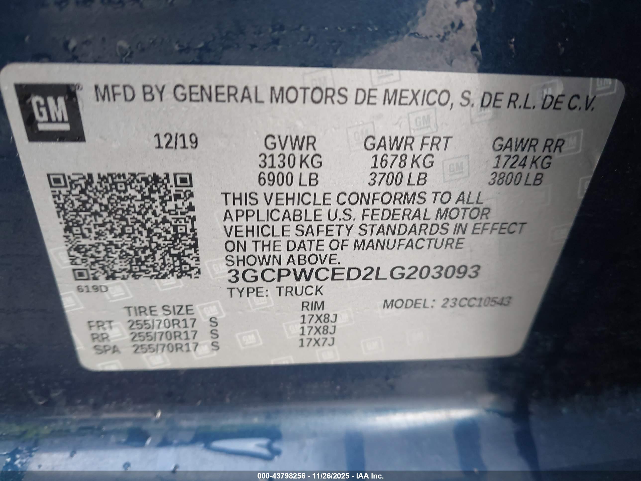CHEVROLET SILVERADO image 9
