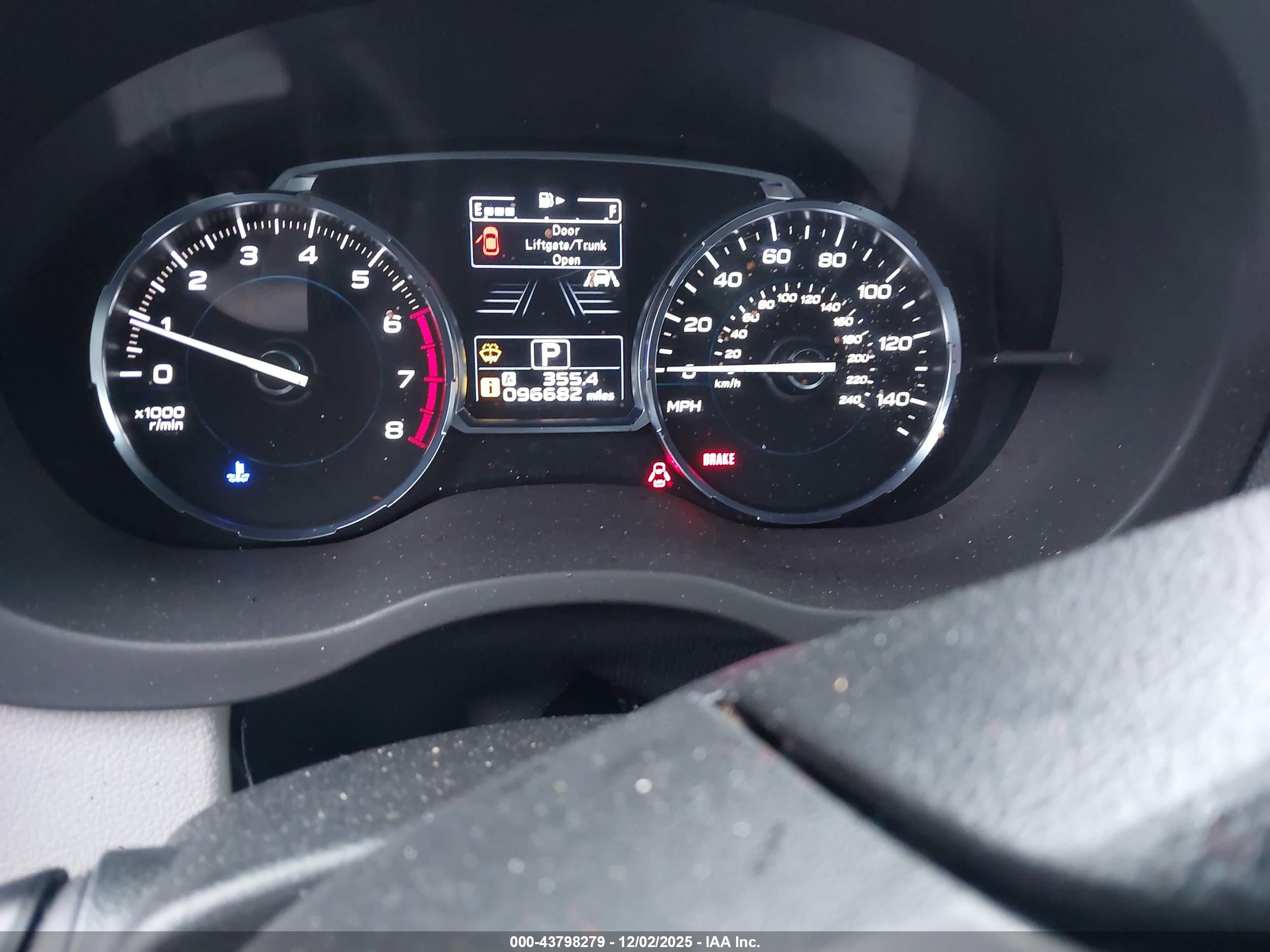 SUBARU FORESTER image 7