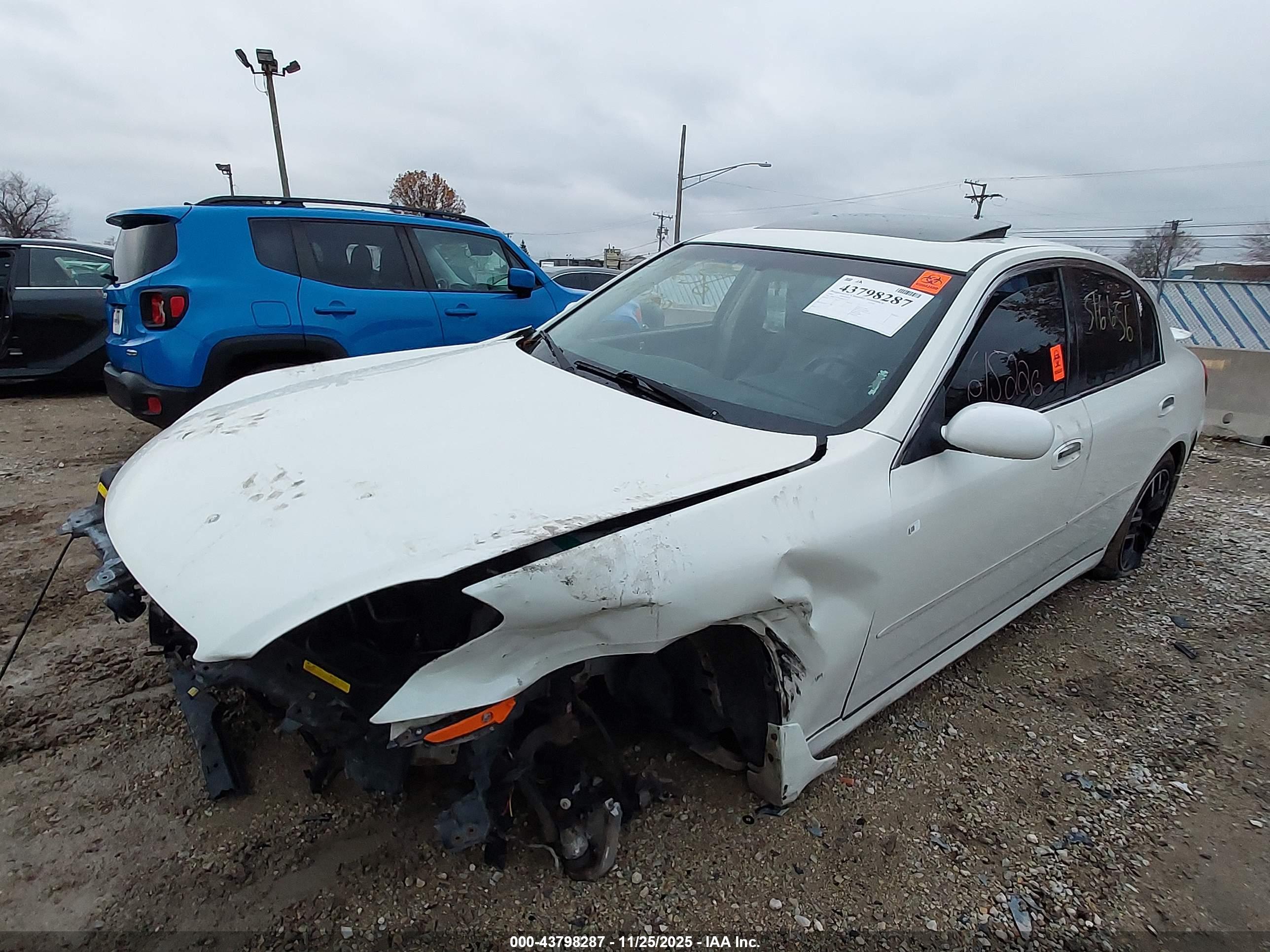INFINITI G35X image 2