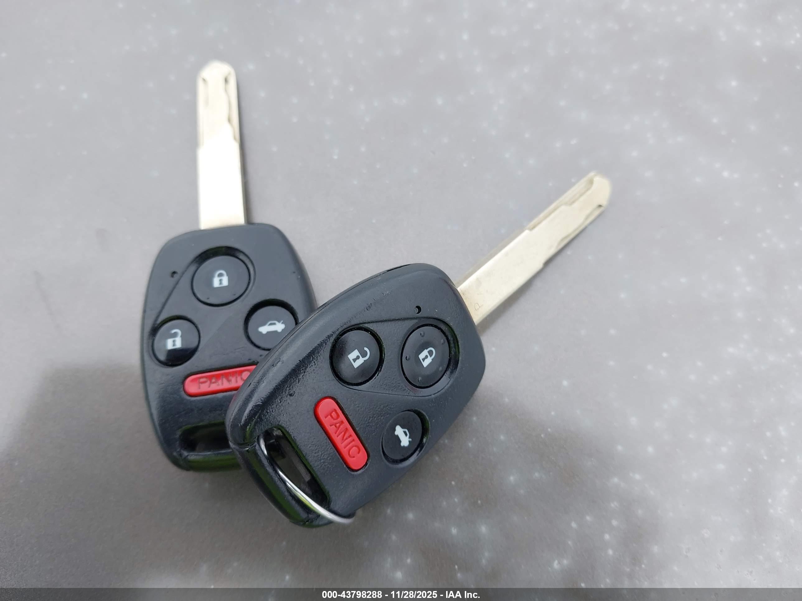 HONDA CIVIC image 11