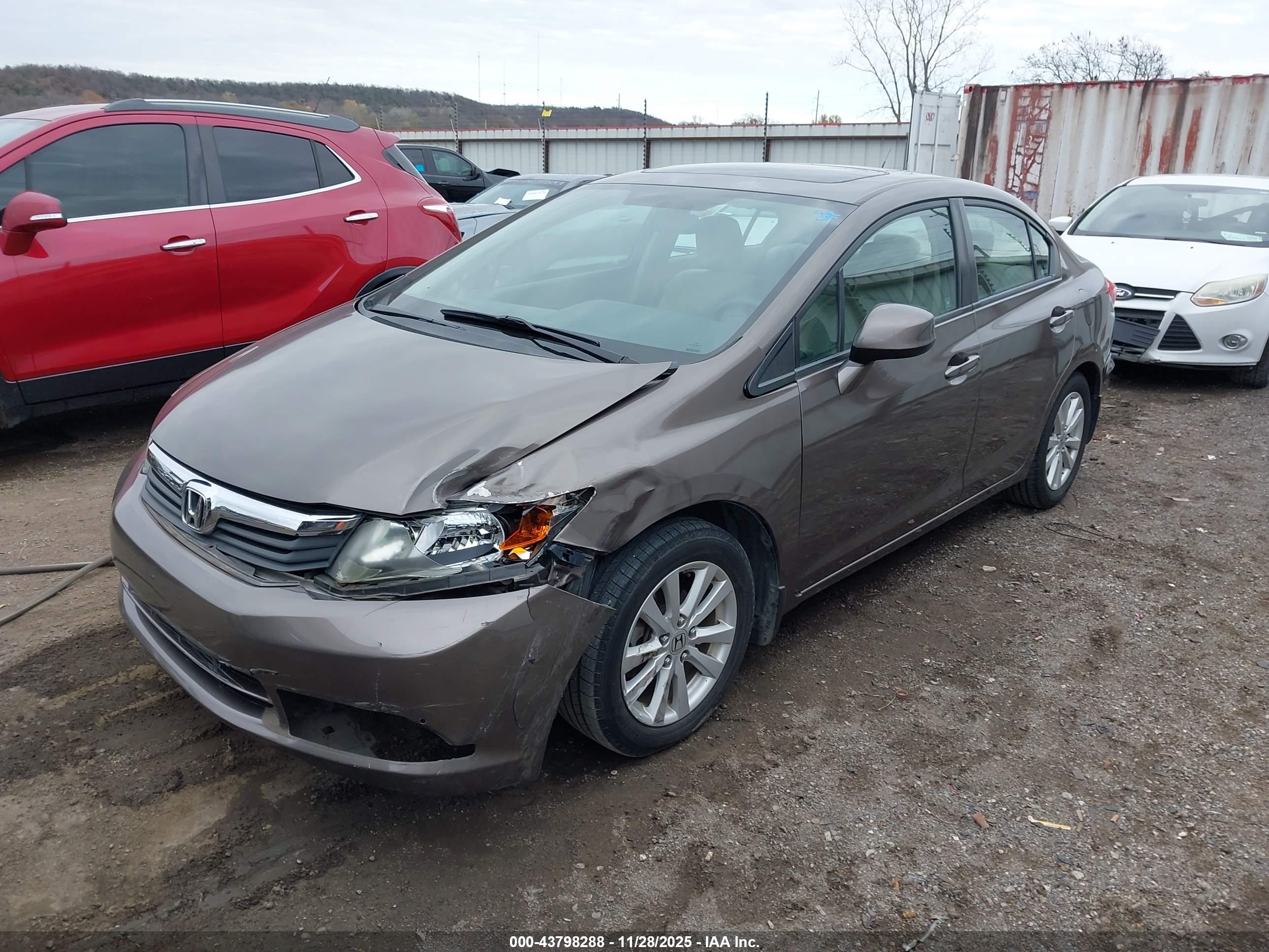 HONDA CIVIC image 2