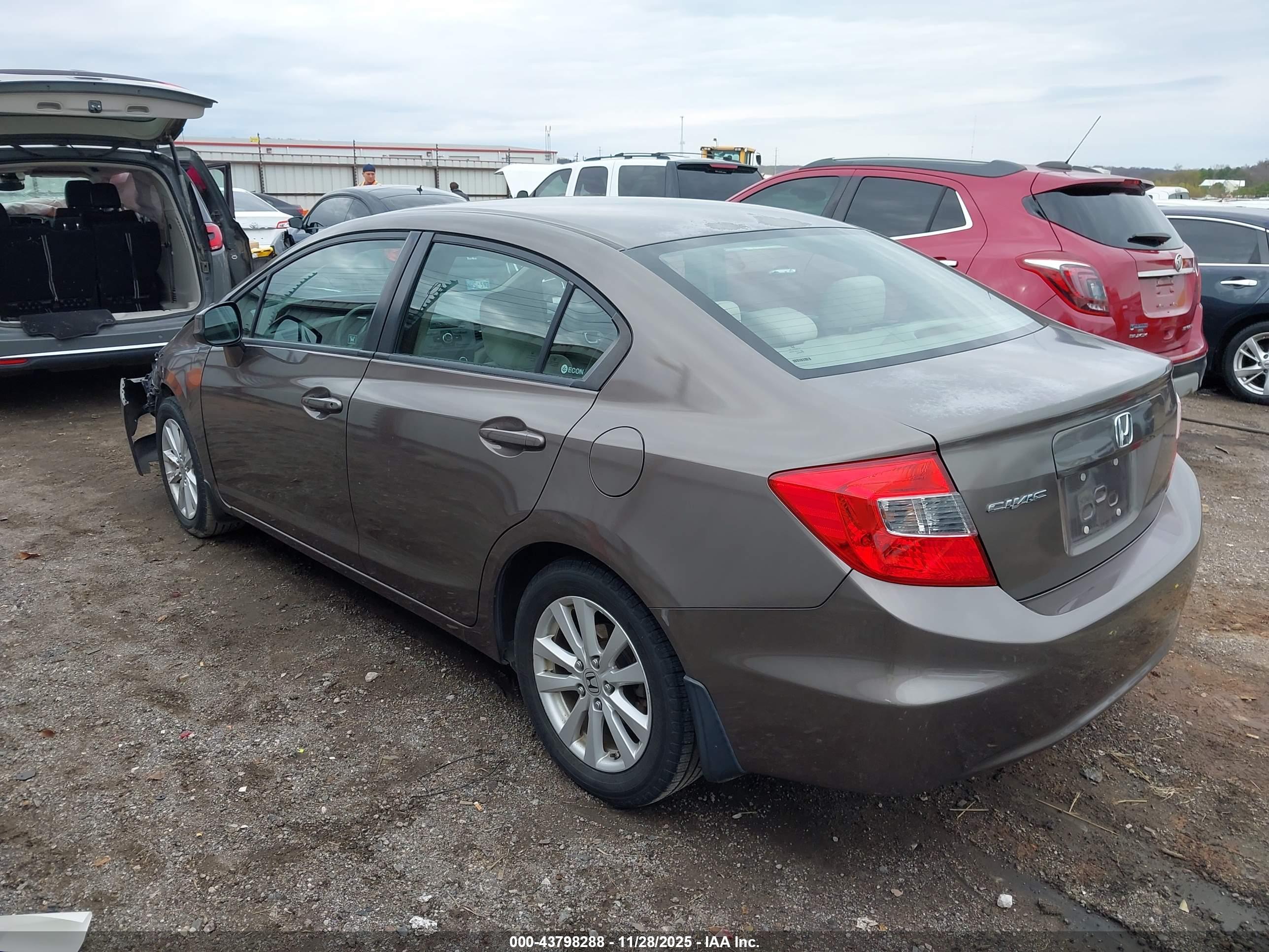 HONDA CIVIC image 3