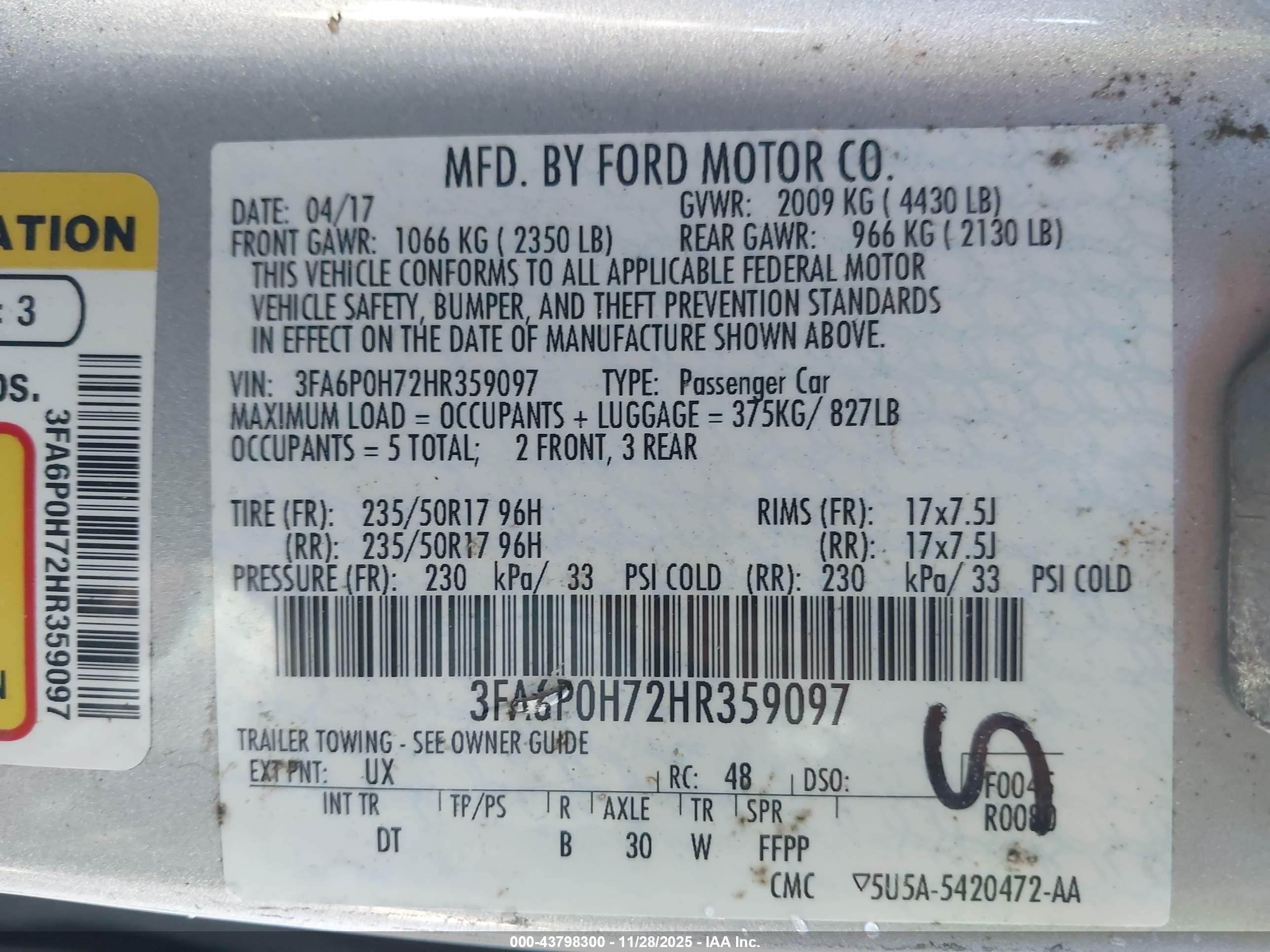 FORD FUSION image 9