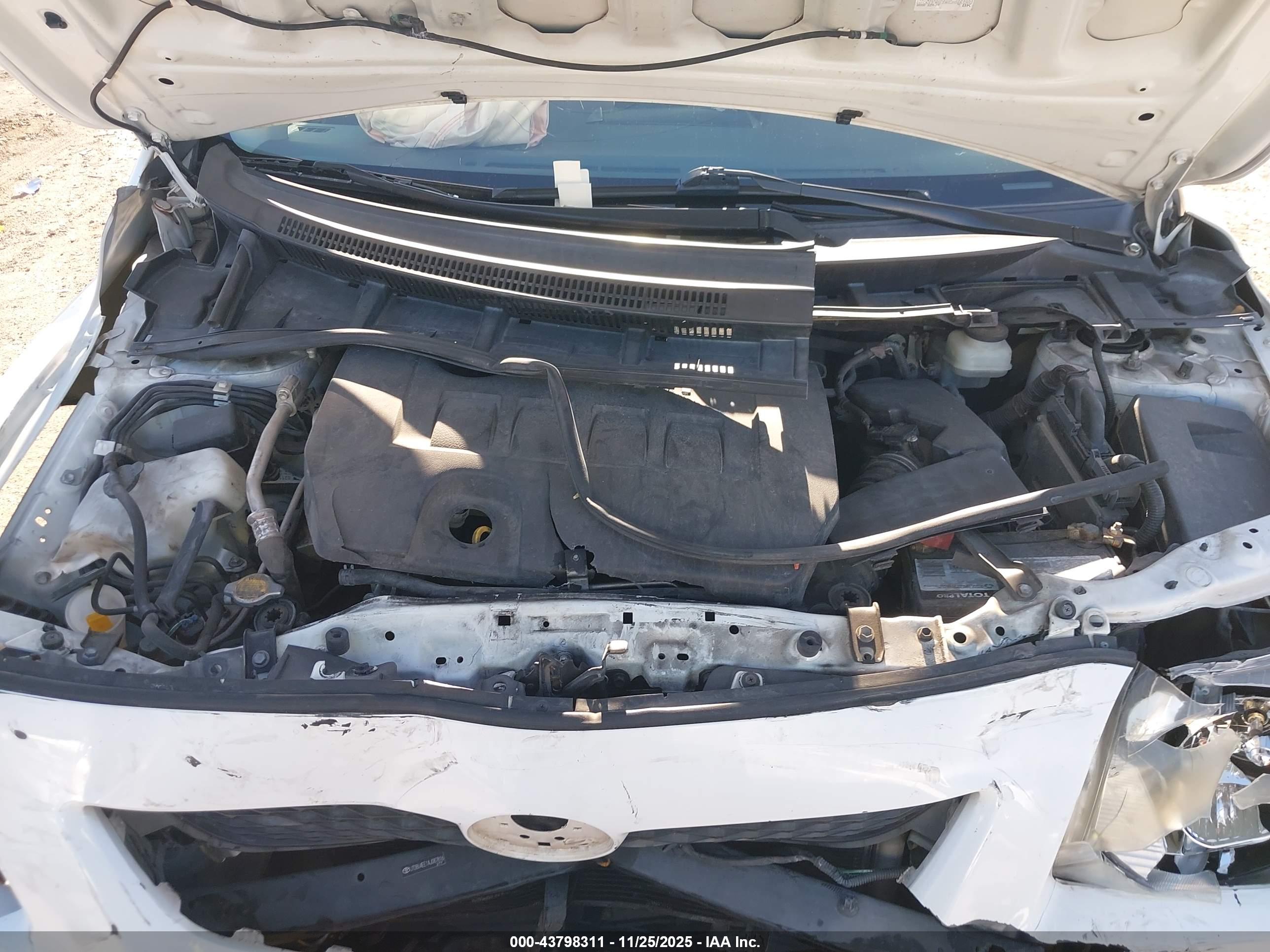 TOYOTA COROLLA image 10