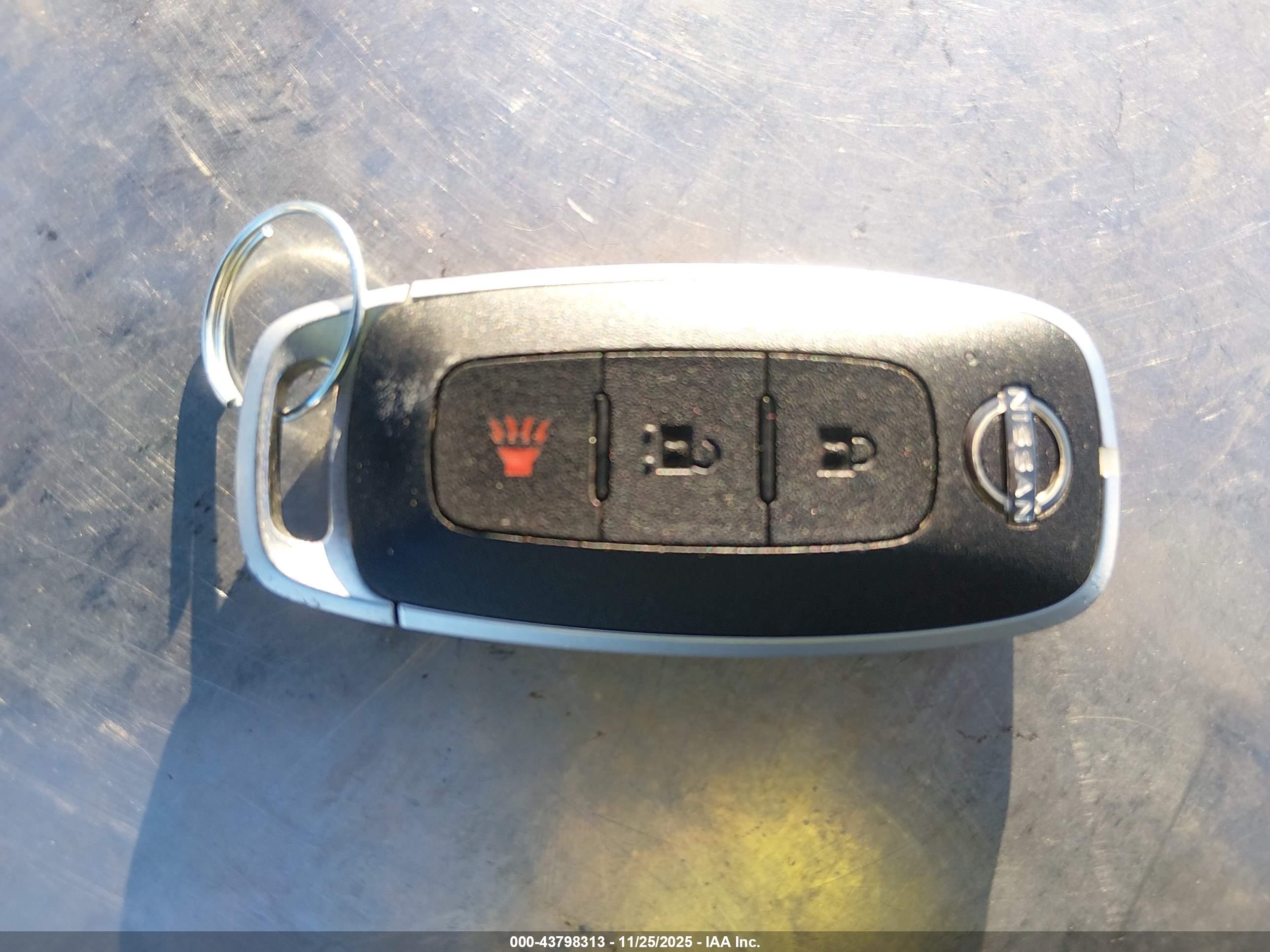 NISSAN KICKS image 11