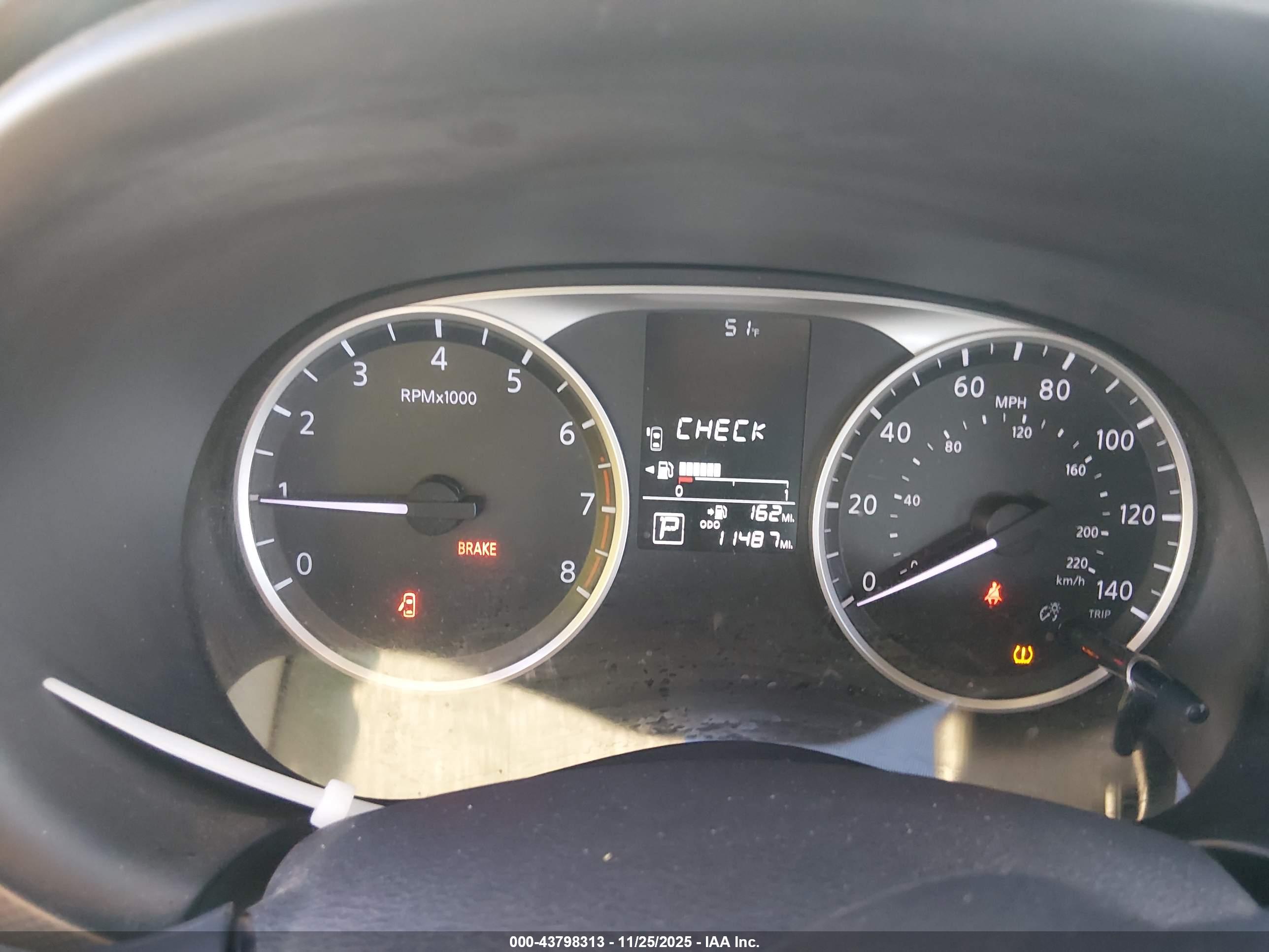 NISSAN KICKS image 7