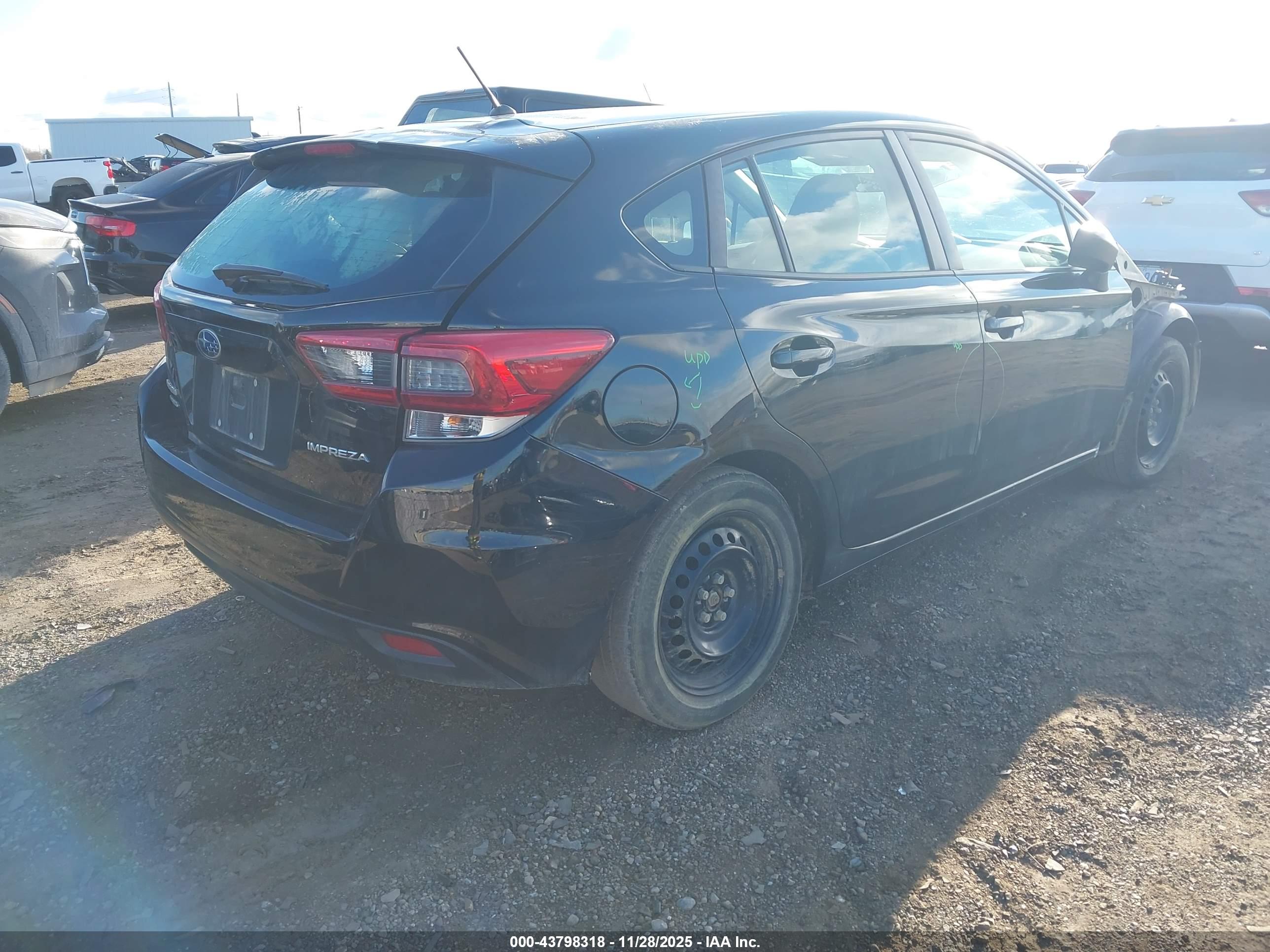 SUBARU IMPREZA image 4