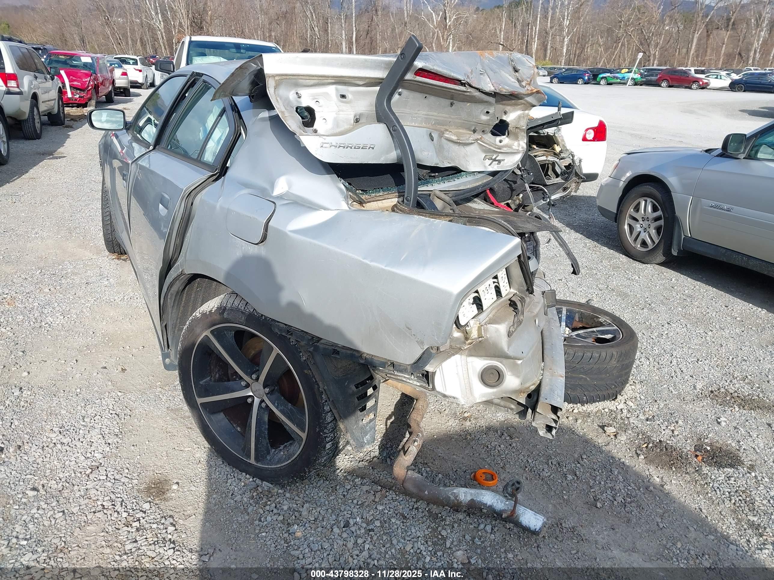 DODGE CHARGER image 6