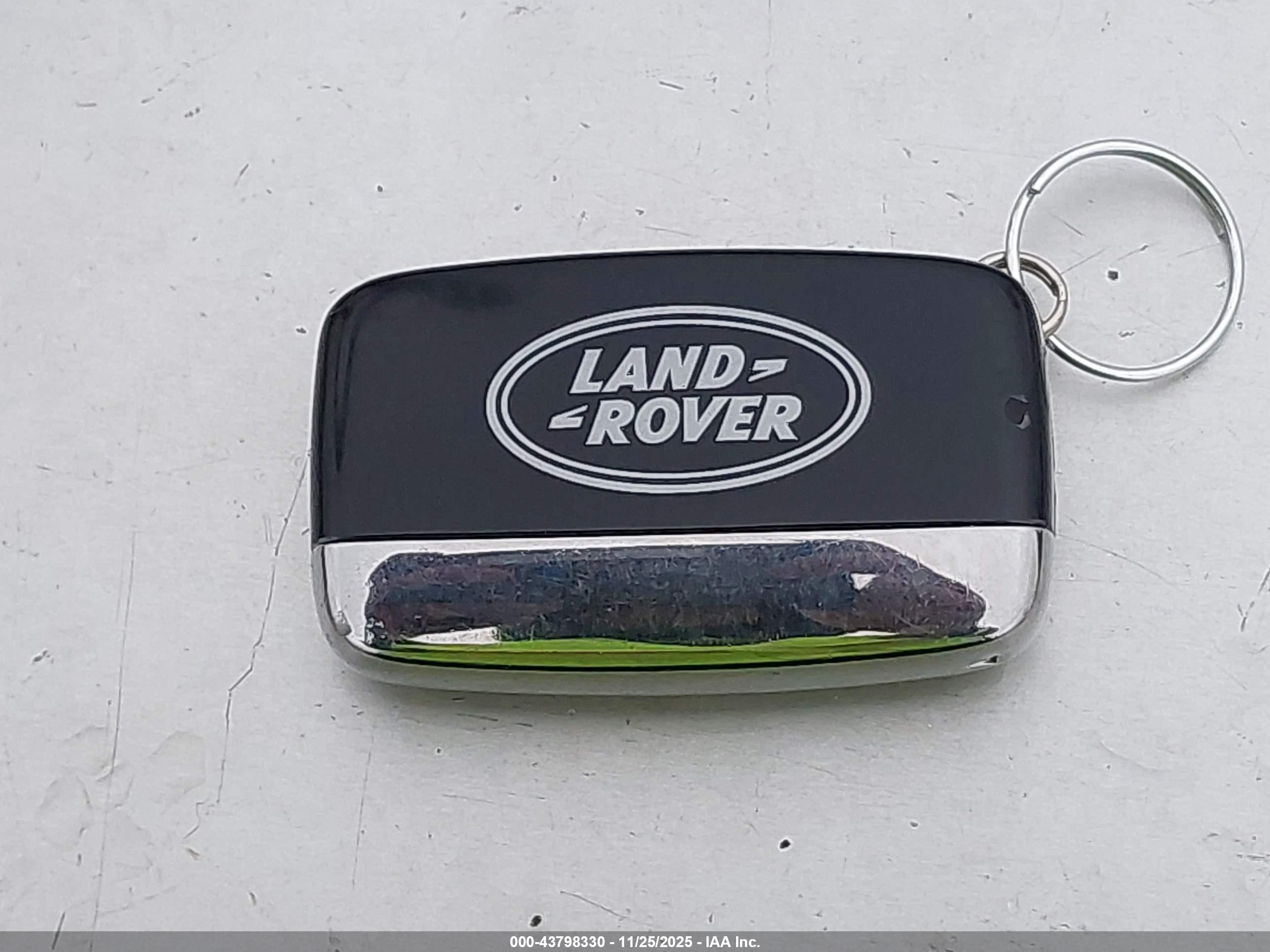 LAND ROVER image 11