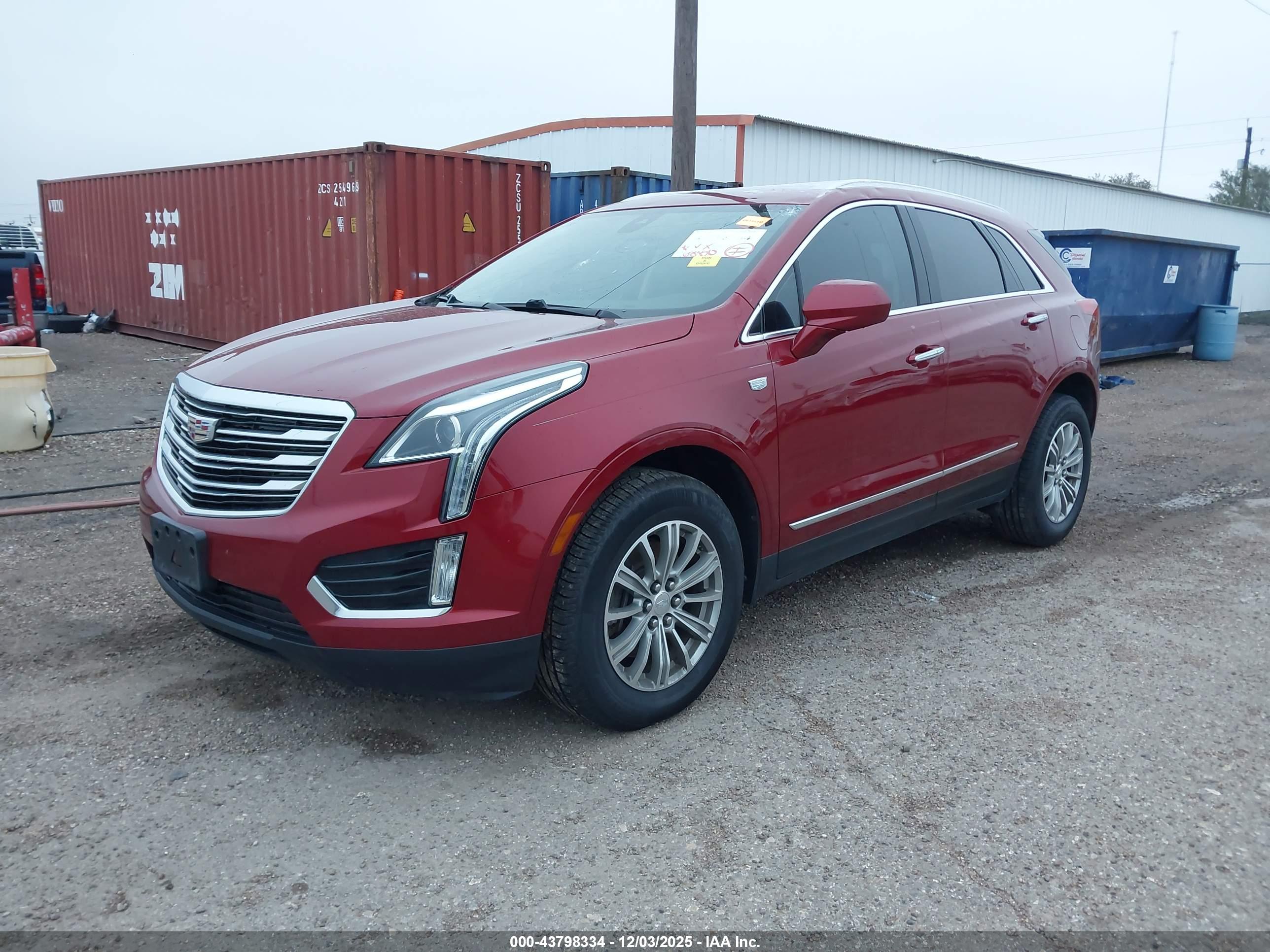 CADILLAC XT5 image 2
